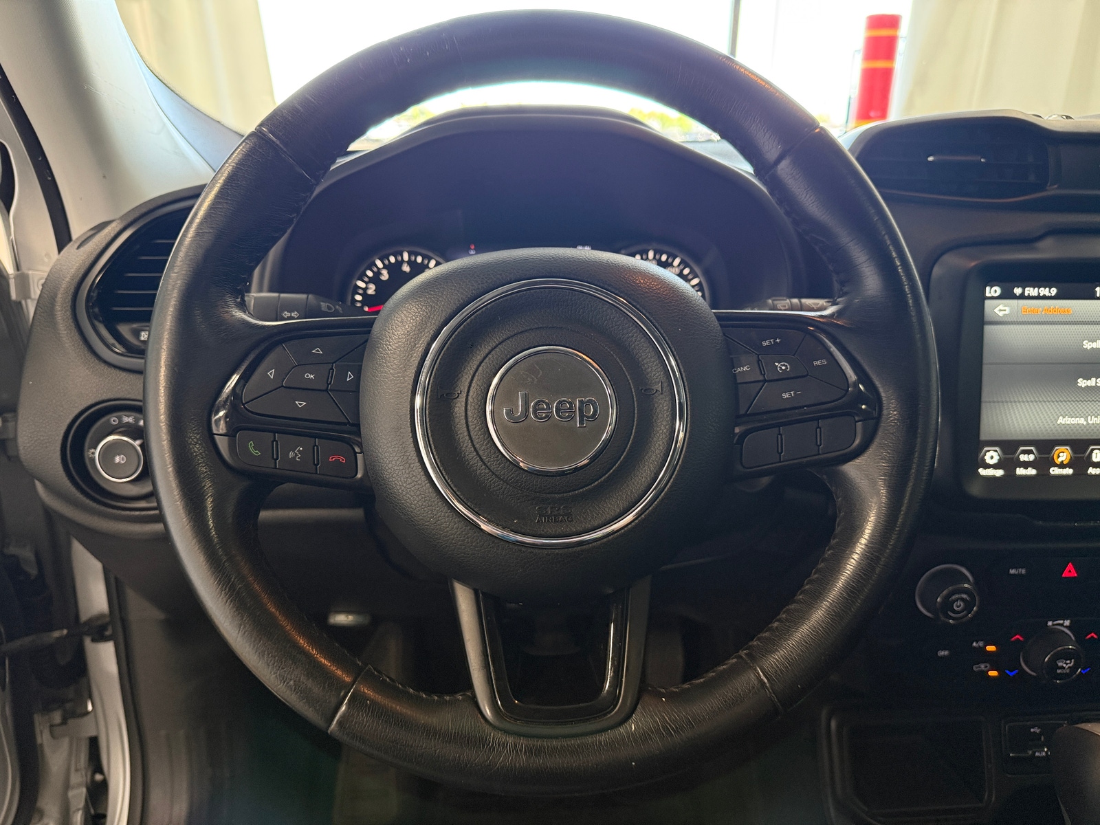 Thumbnail: 2018 Jeep Renegade - 5