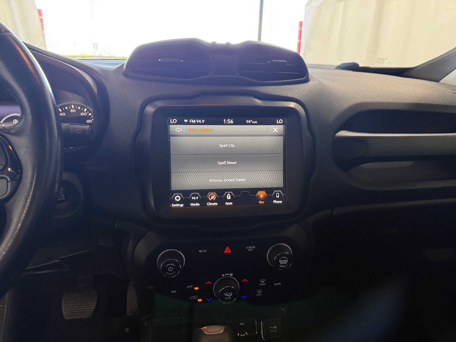 Thumbnail: 2018 Jeep Renegade - 4