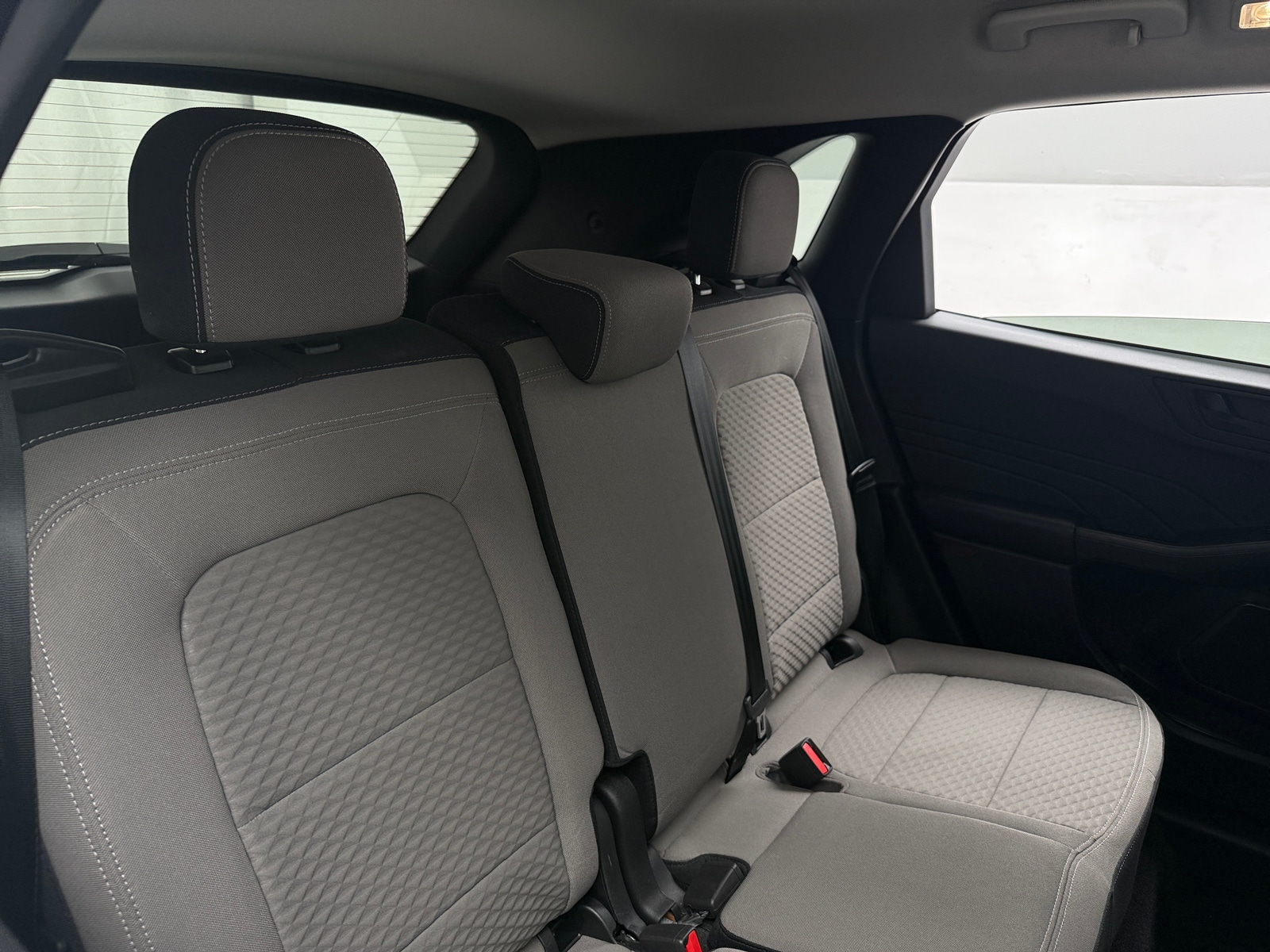 Thumbnail: 2022 Ford Escape - 6