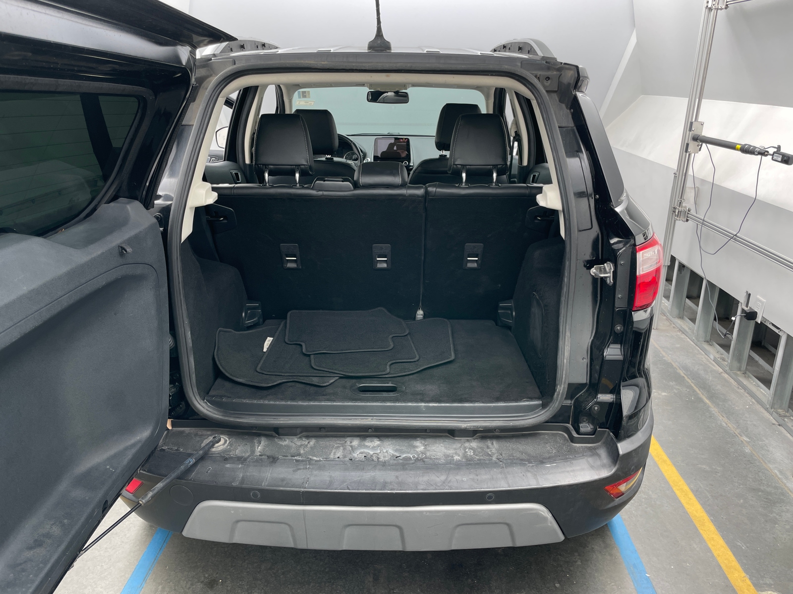 Thumbnail: 2019 Ford EcoSport - 6