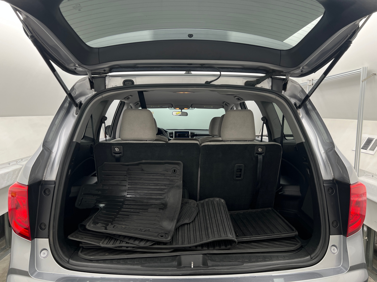 Thumbnail: 2016 Honda Pilot - 7