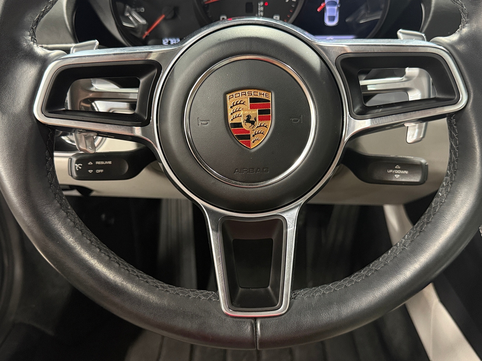 Thumbnail: 2017 Porsche 718 Cayman - 3