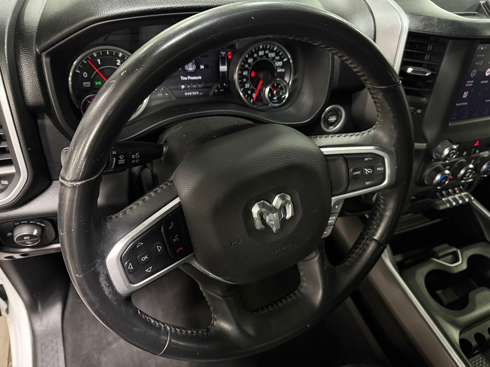 Thumbnail: 2022 RAM 1500 - 5