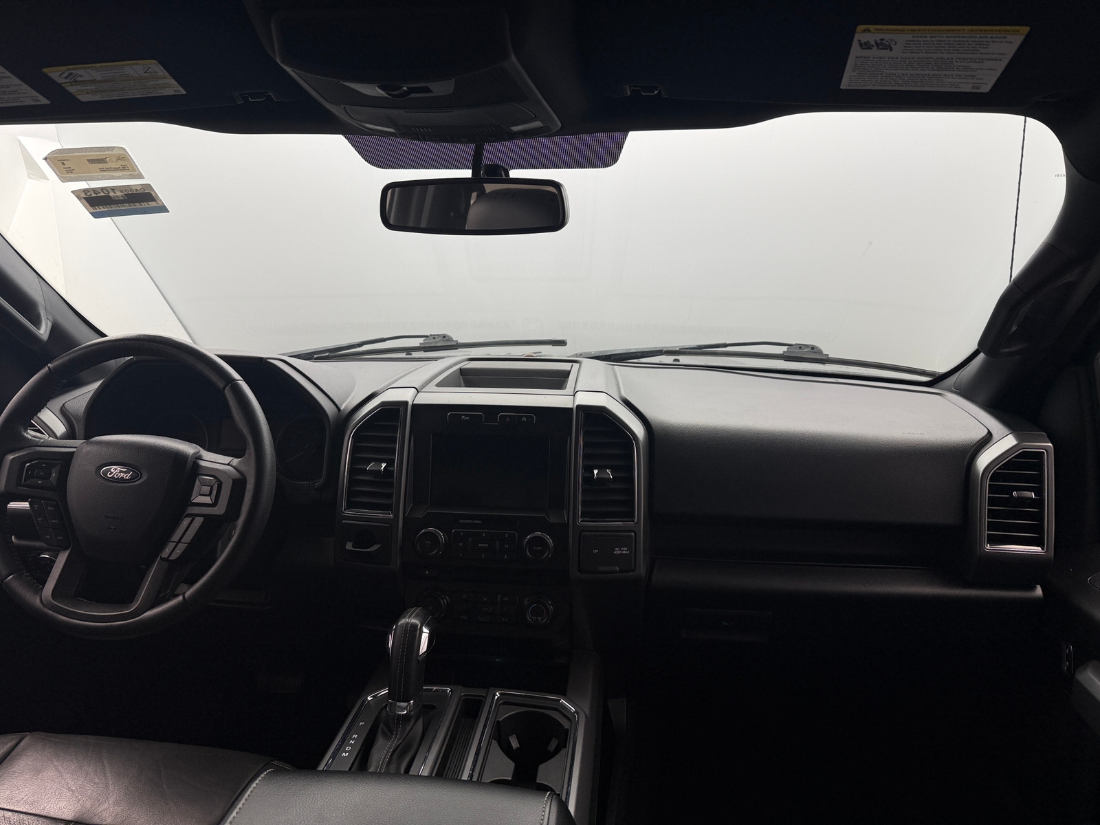 Thumbnail: 2018 Ford Econoline - 3