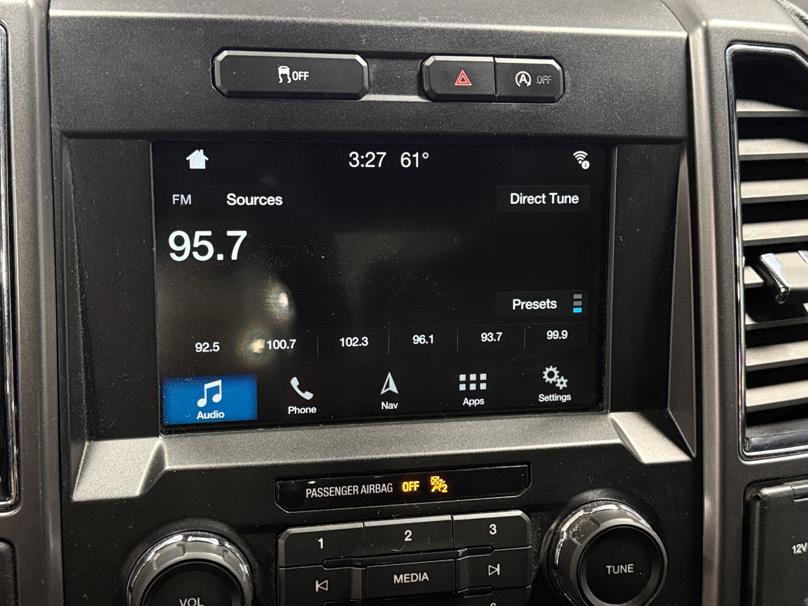 Thumbnail: 2018 Ford Econoline - 4