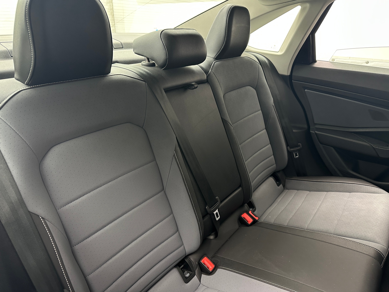 Thumbnail: 2025 Volkswagen Jetta - 6