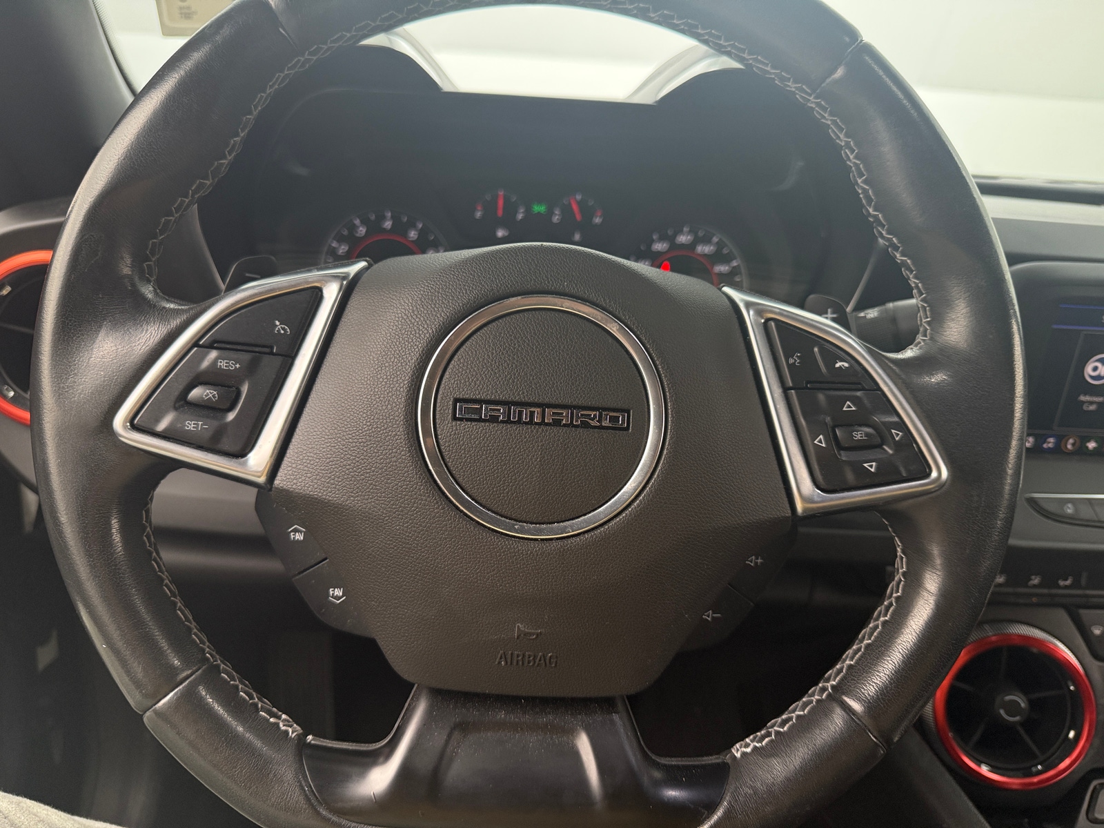 Thumbnail: 2021 Chevrolet Camaro - 4