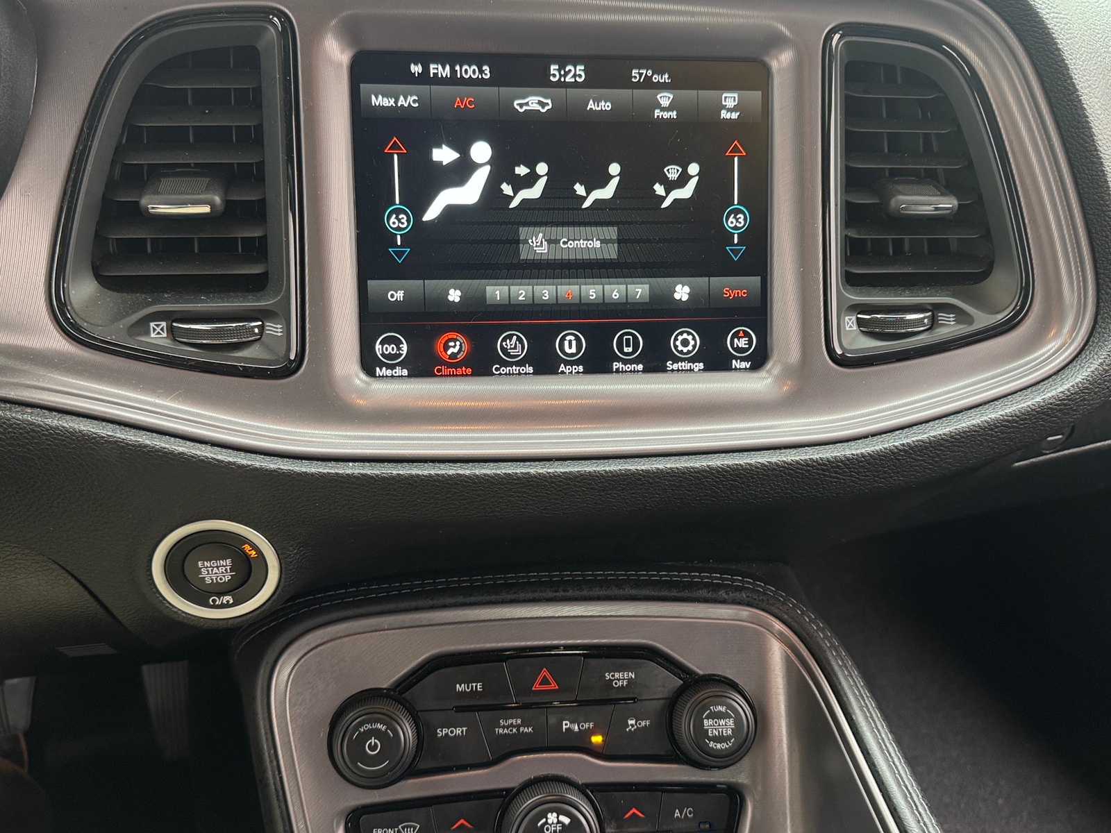 Thumbnail: 2023 Dodge Challenger - 3