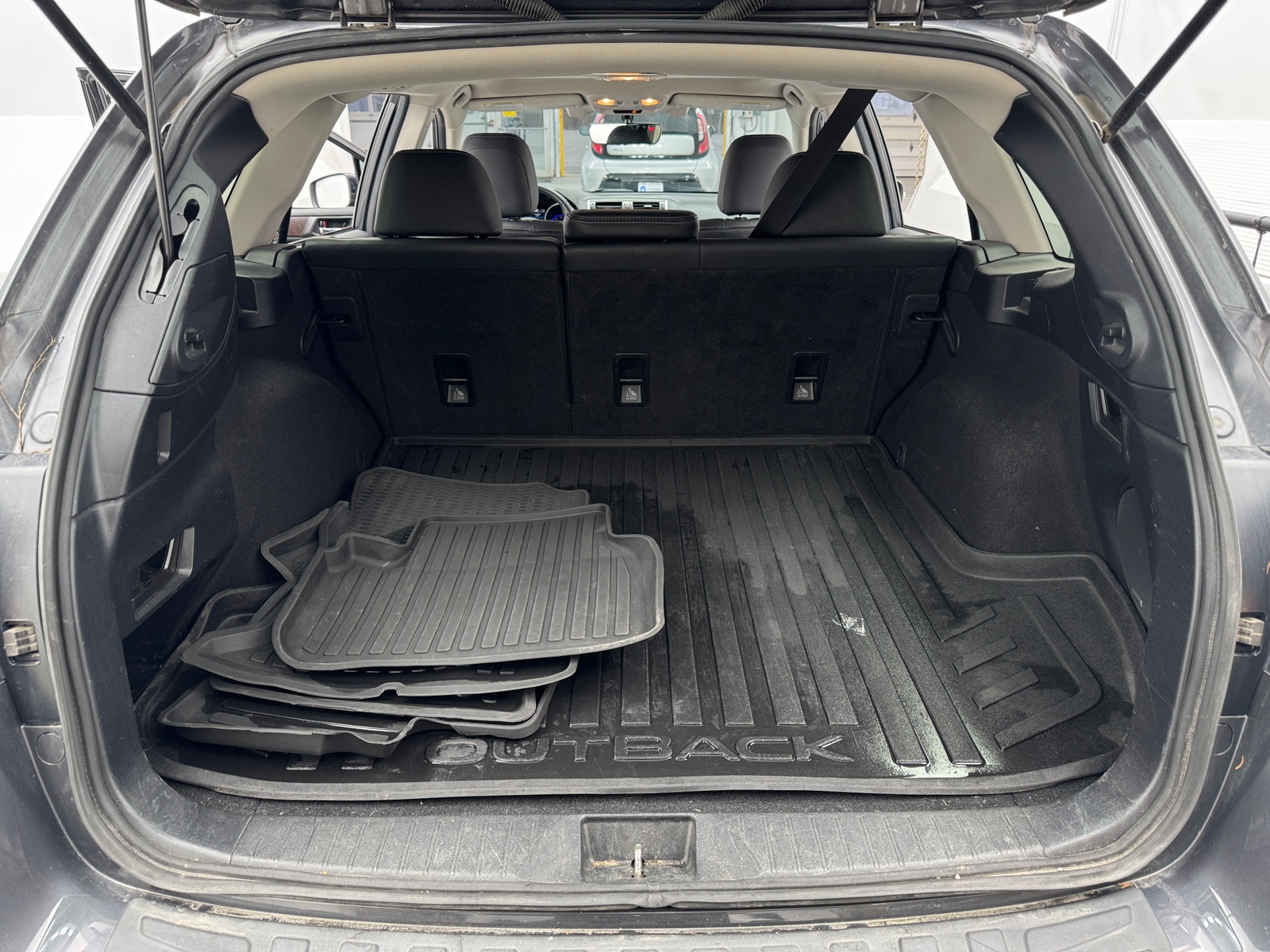 Thumbnail: 2019 Subaru Outback - 6