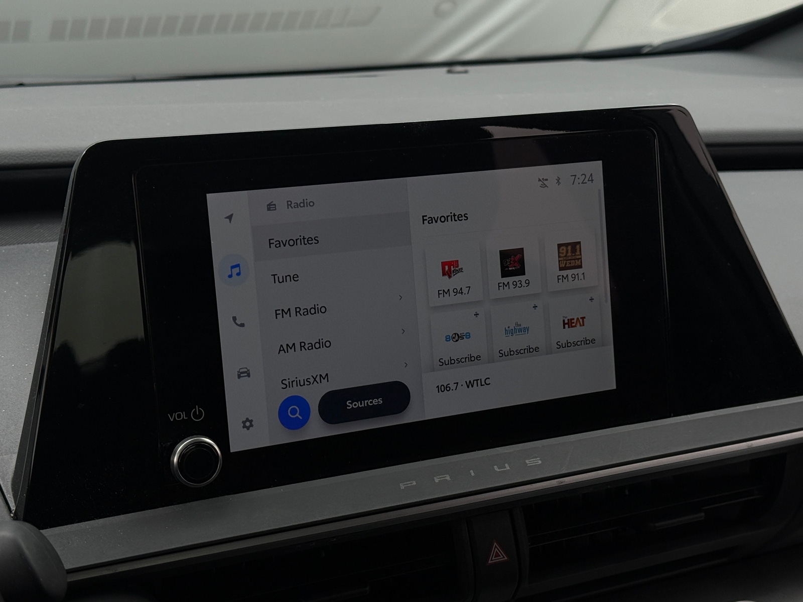 Thumbnail: 2025 Toyota Prius - 4