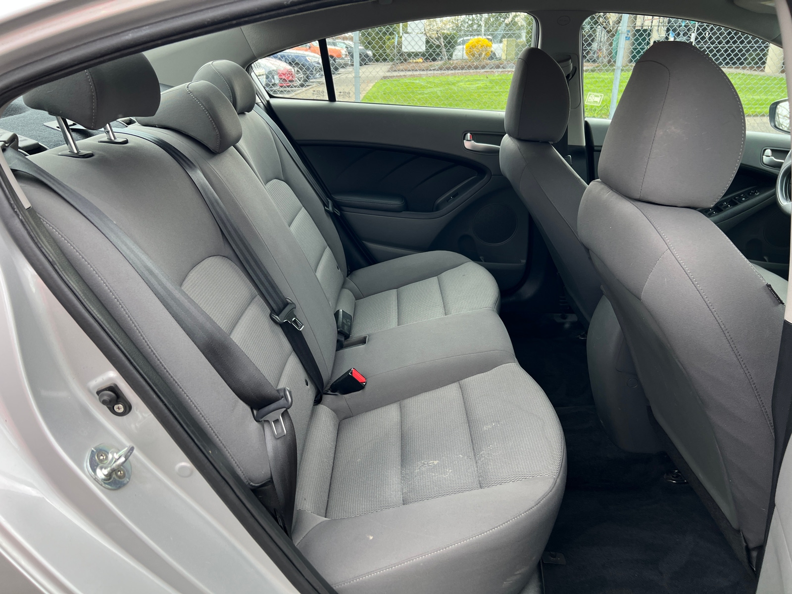 Thumbnail: 2017 Kia Forte - 6