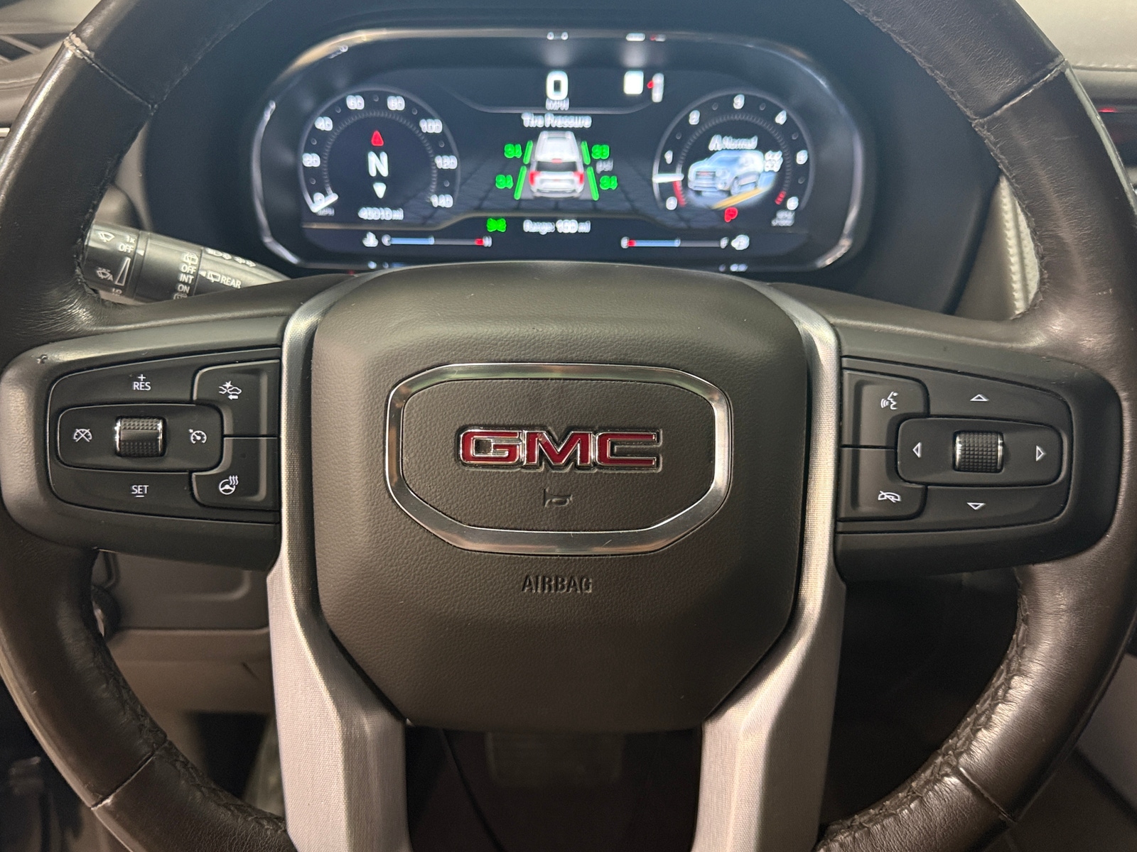 Thumbnail: 2022 GMC Yukon XL - 4