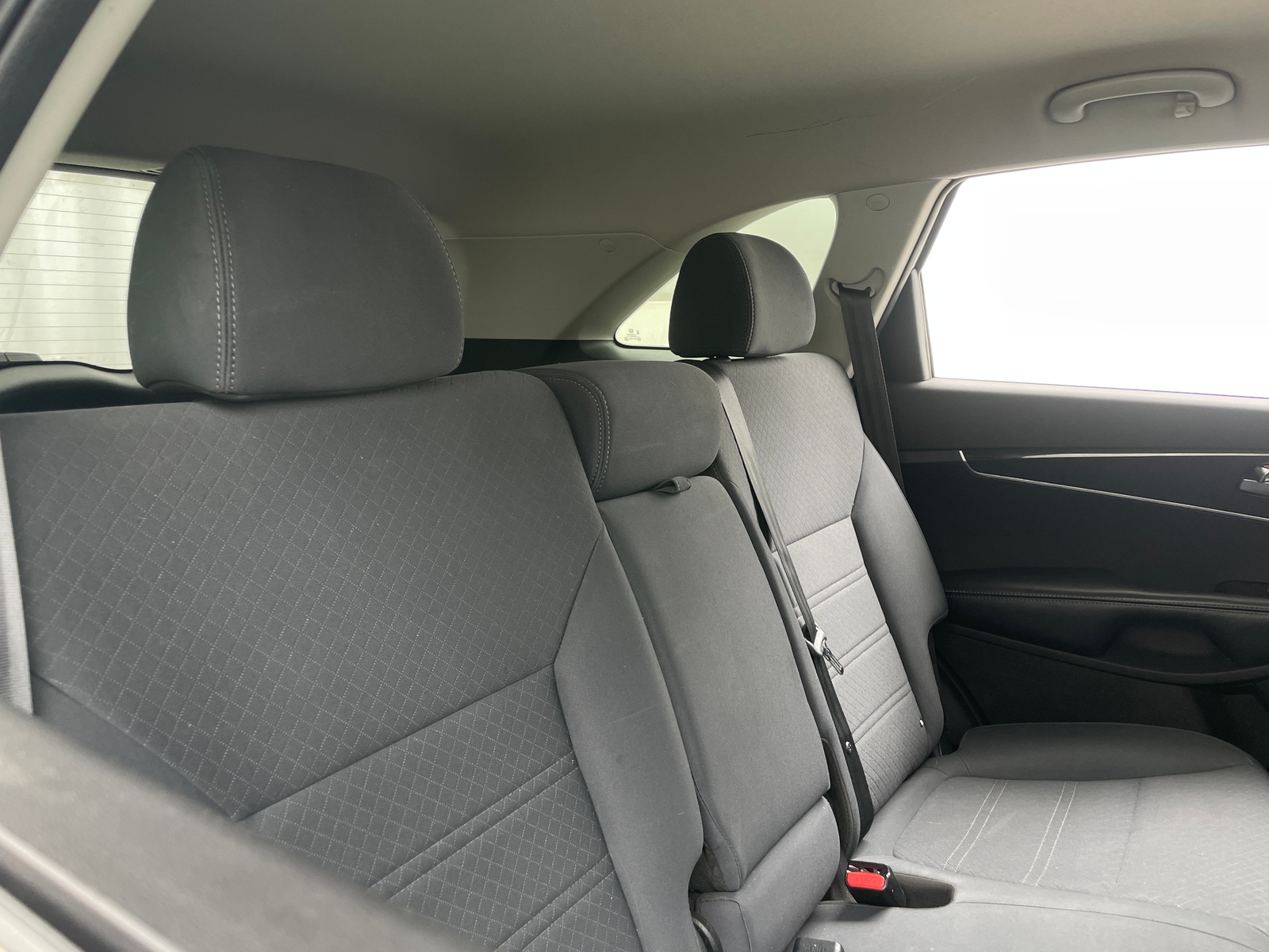 Thumbnail: 2018 Kia Sorento - 6