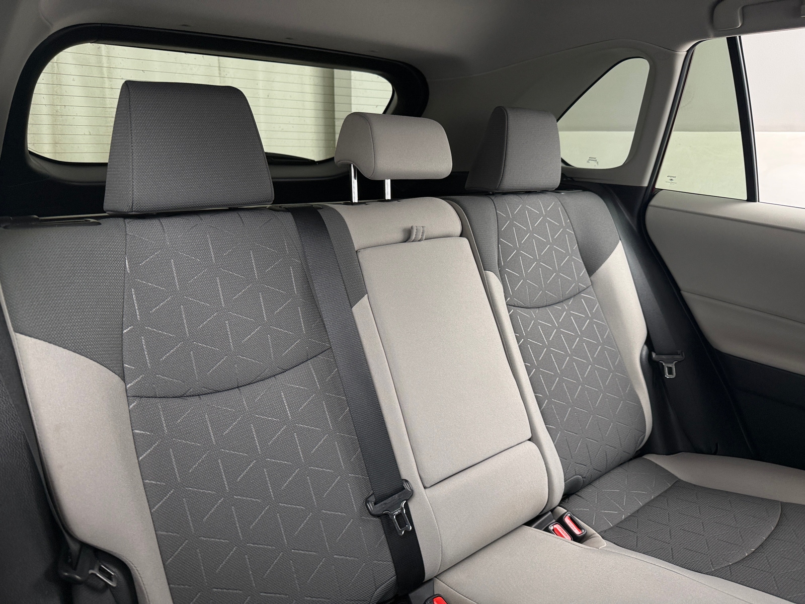 Thumbnail: 2022 Toyota RAV4 - 6