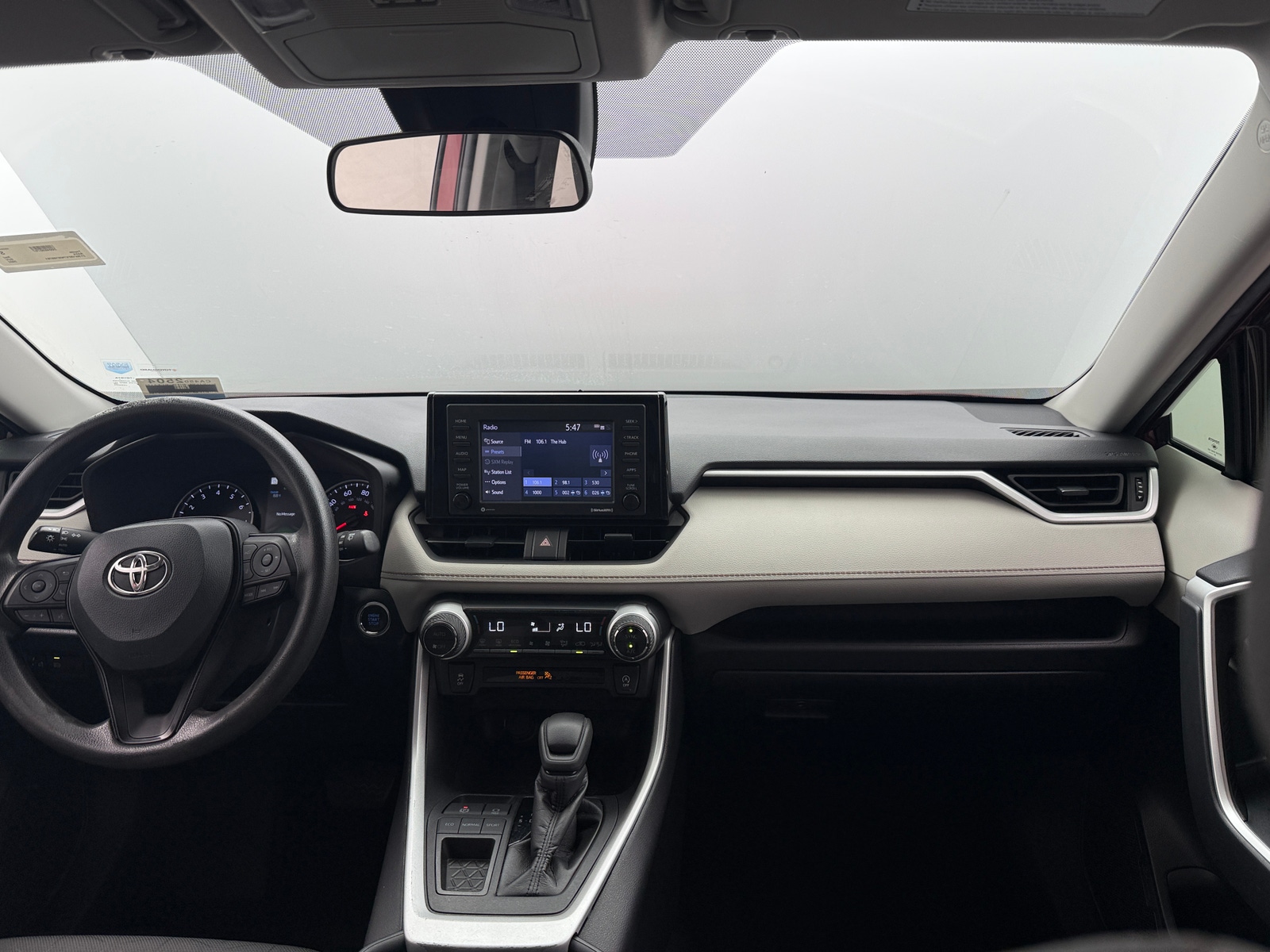 Thumbnail: 2022 Toyota RAV4 - 3