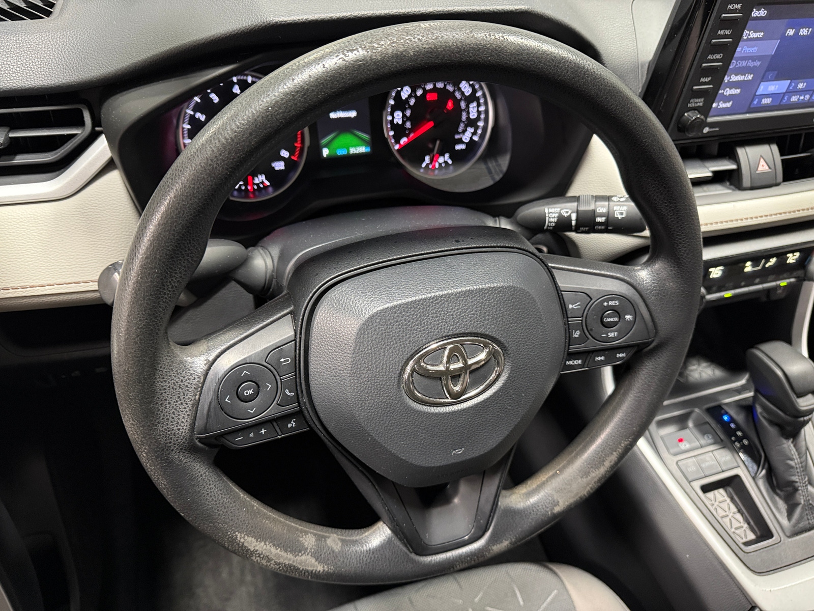 Thumbnail: 2022 Toyota RAV4 - 5