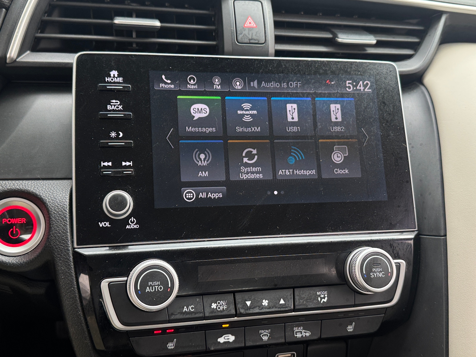 Thumbnail: 2019 Honda Insight - 3