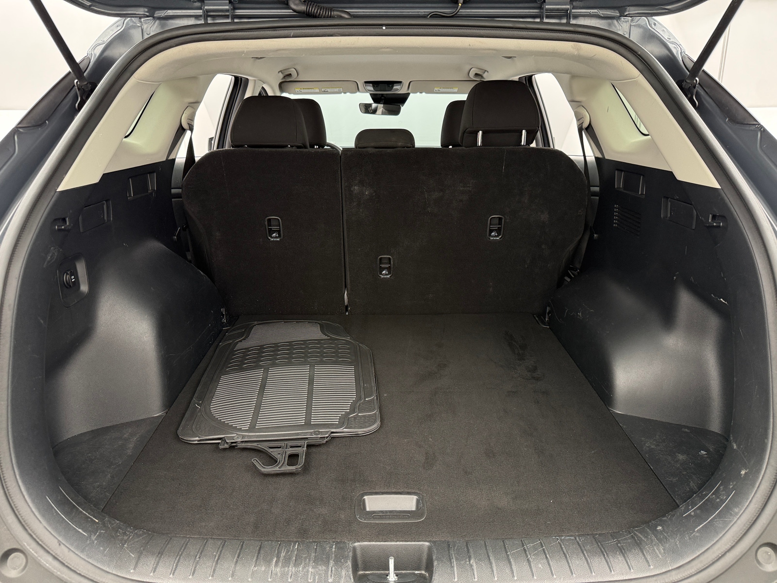 Thumbnail: 2025 Kia Sportage - 7