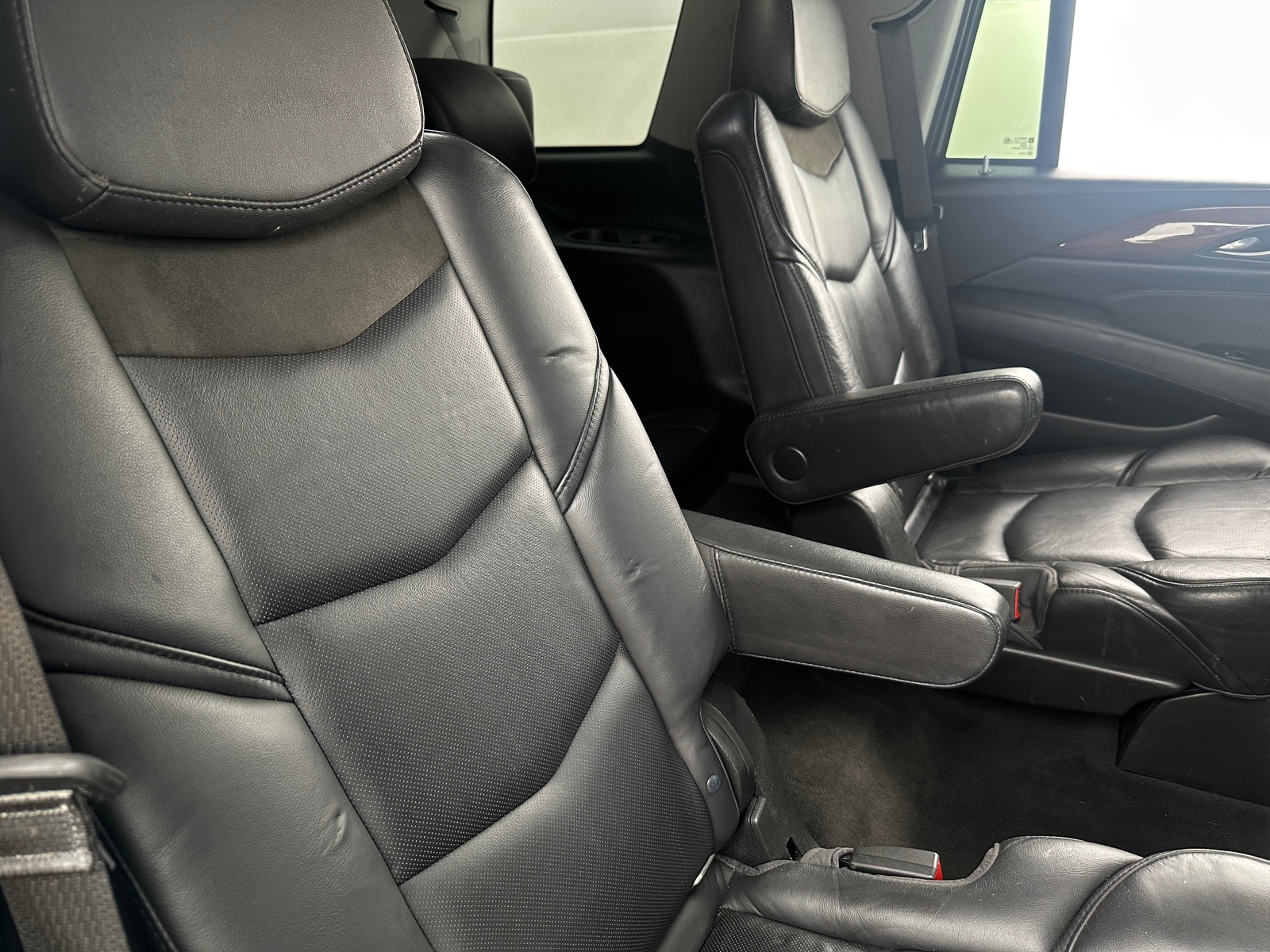 Thumbnail: 2018 Cadillac Escalade - 5