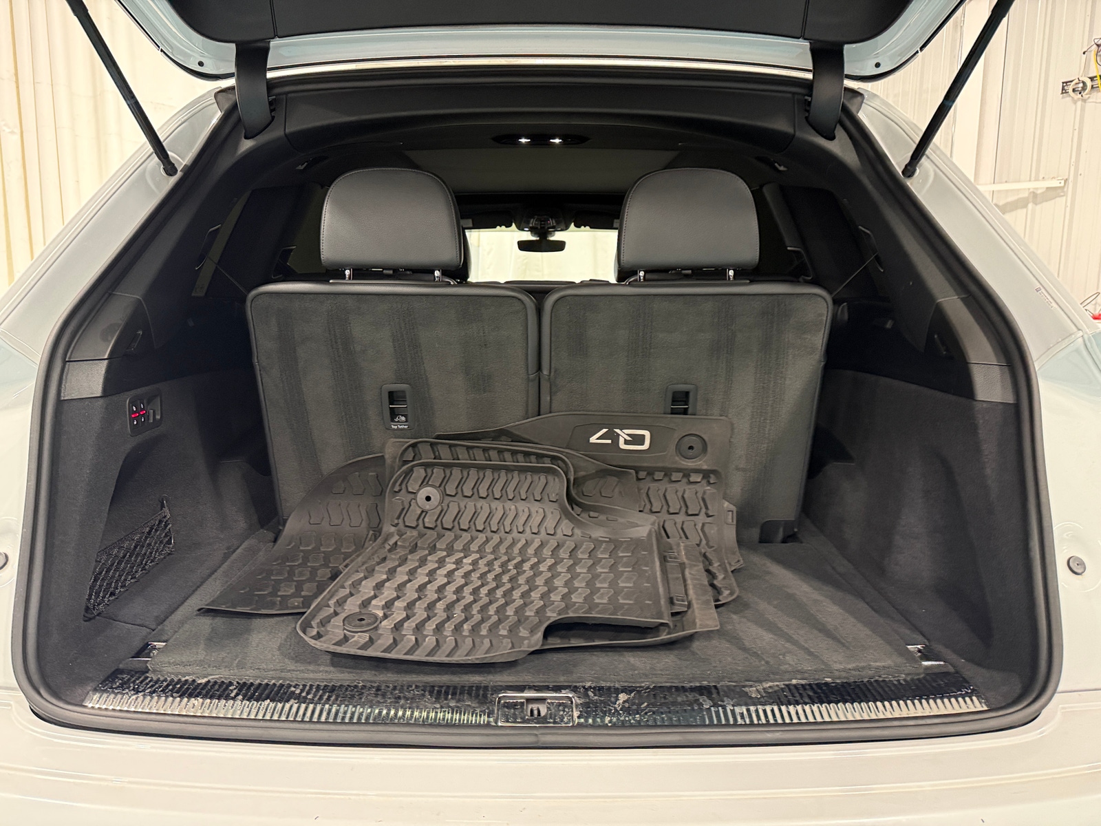 Thumbnail: 2019 Audi Q7 - 6