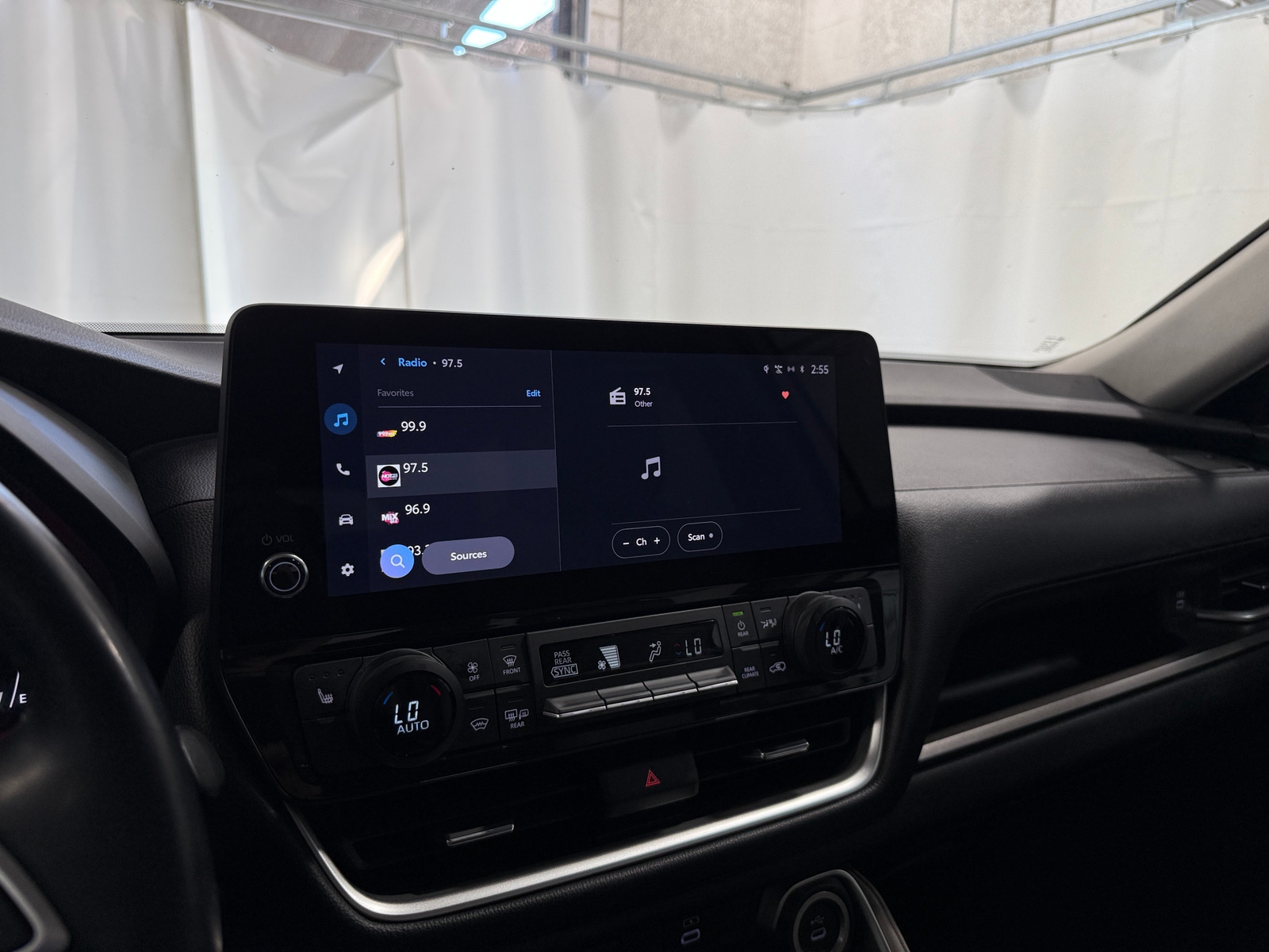 Thumbnail: 2024 Toyota Grand Highlander - 3