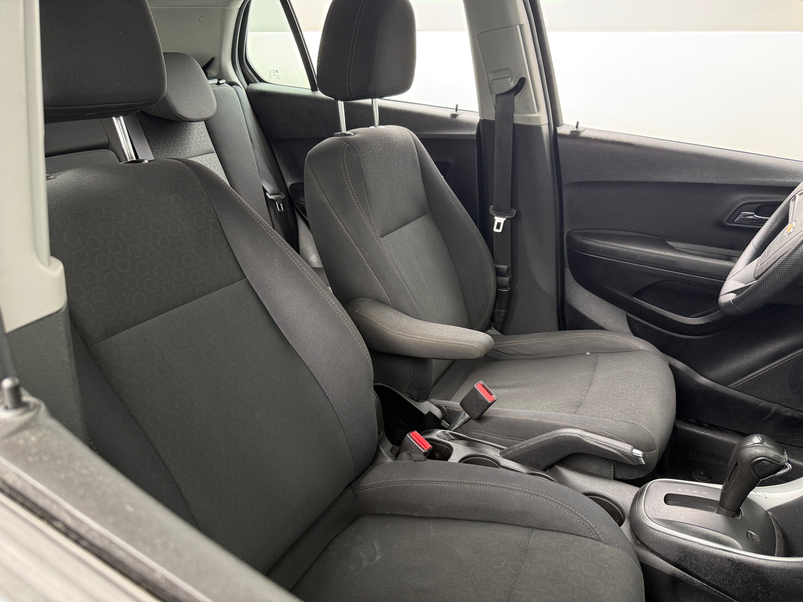 Thumbnail: 2019 Chevrolet Trax - 2