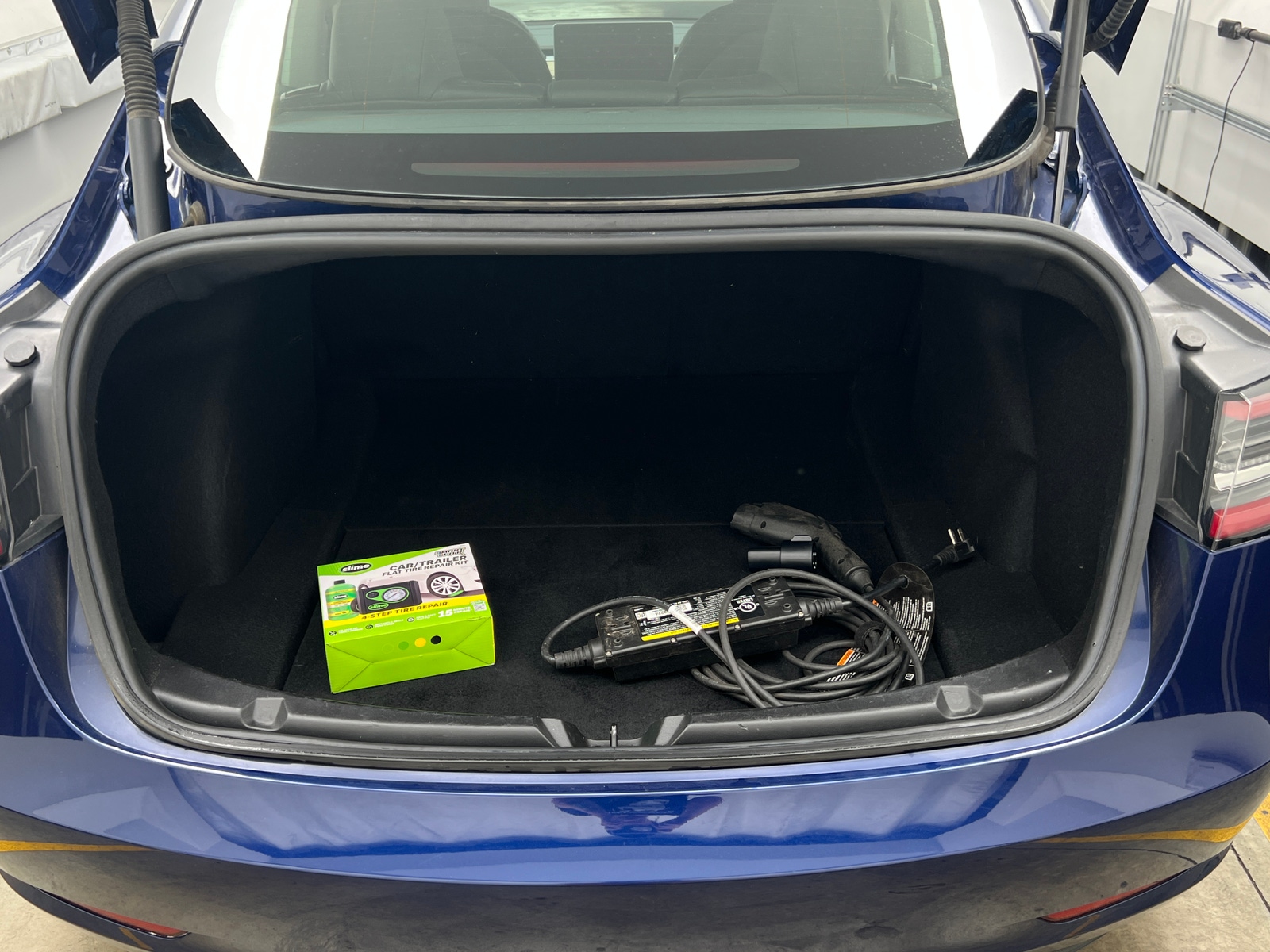 Thumbnail: 2023 Tesla Model 3 - 6