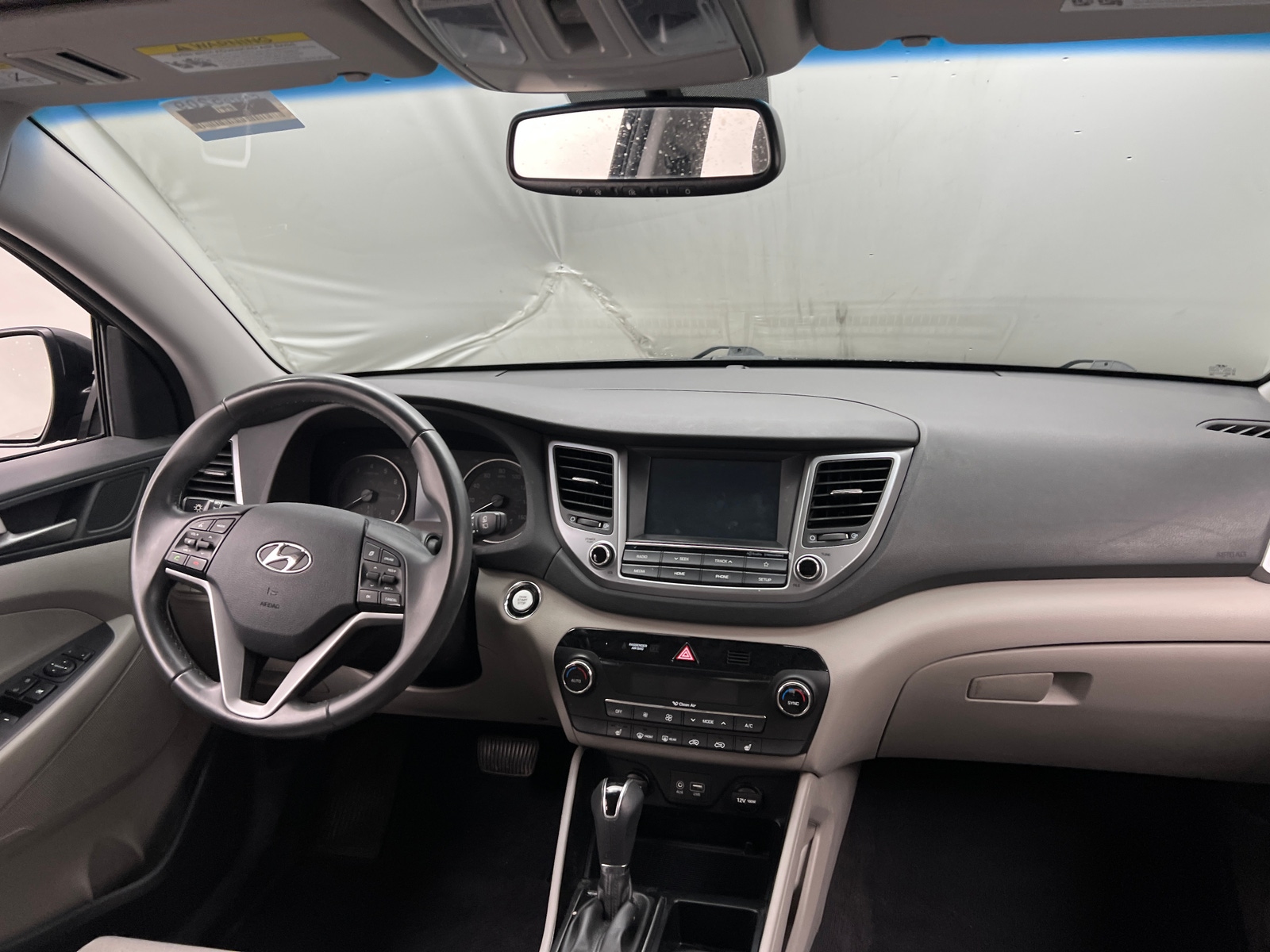 Thumbnail: 2018 Hyundai Tucson - 3