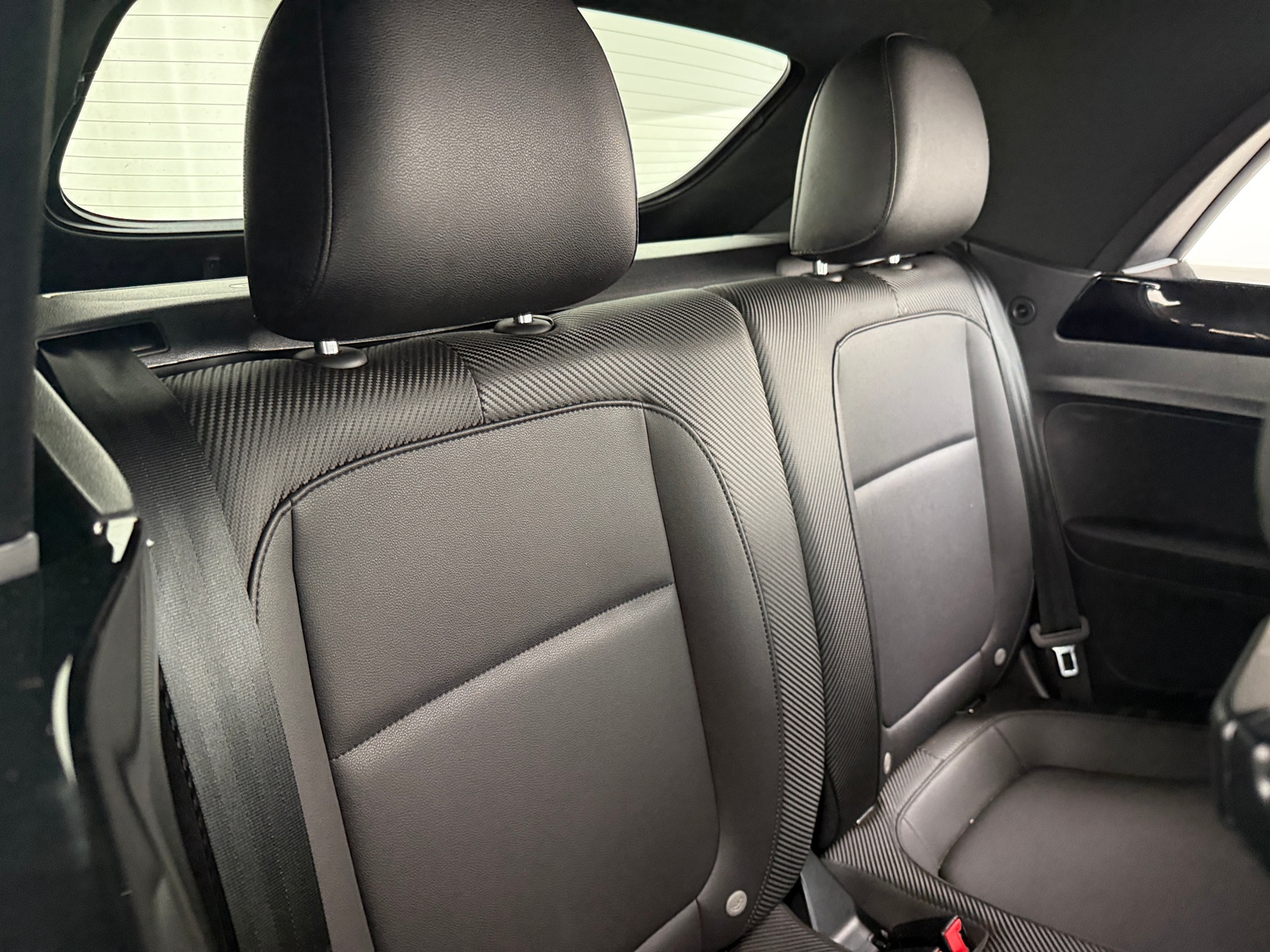 Thumbnail: 2019 Volkswagen Beetle - 5