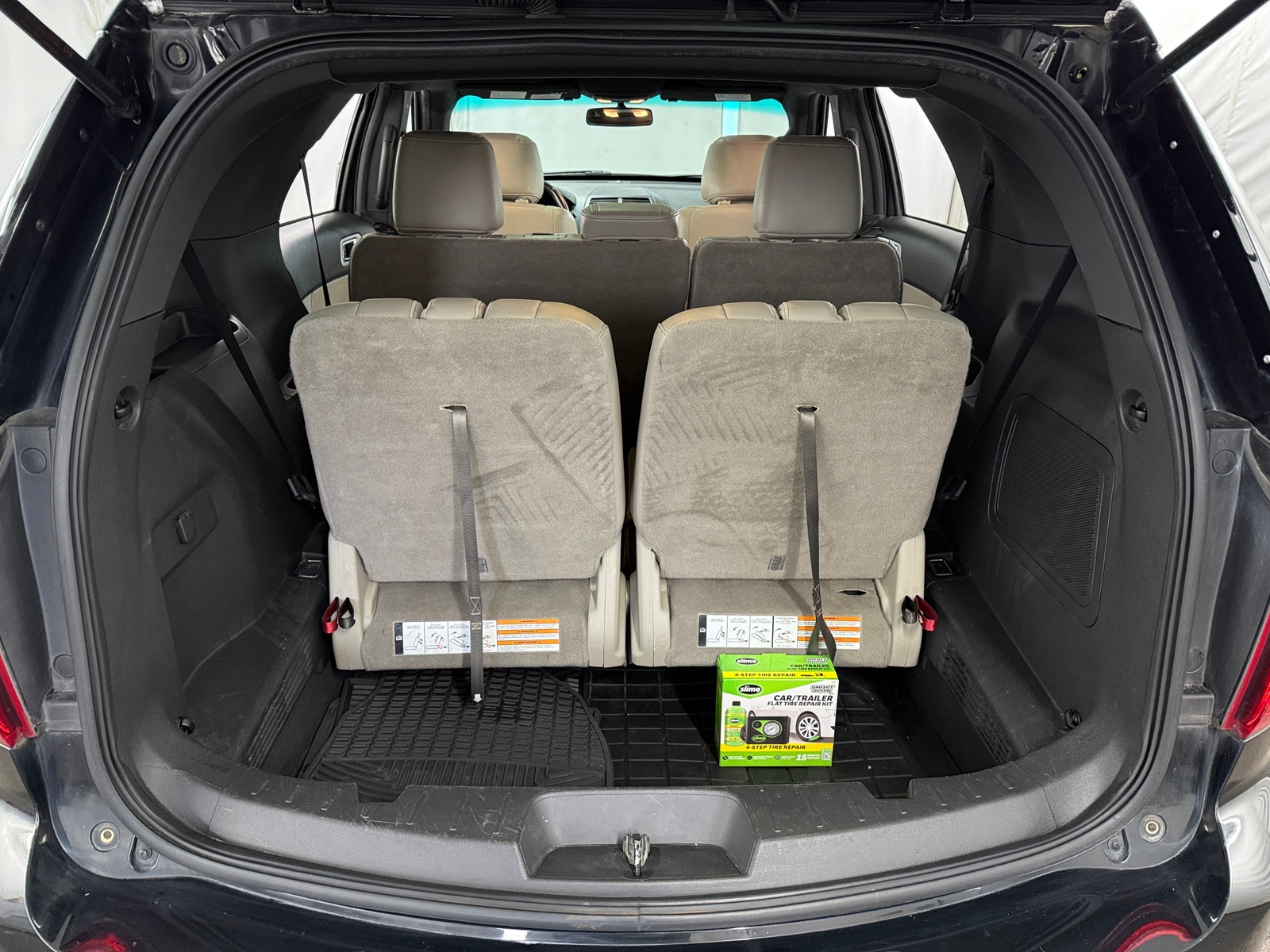 Thumbnail: 2013 Ford Explorer - 6