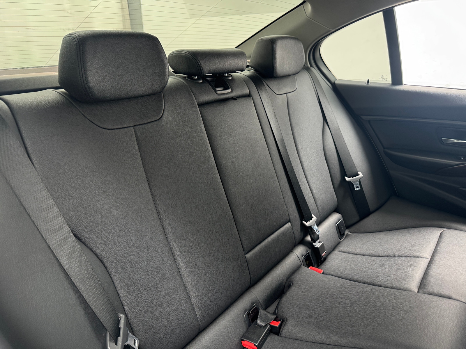 Thumbnail: 2014 BMW 3 Series - 5