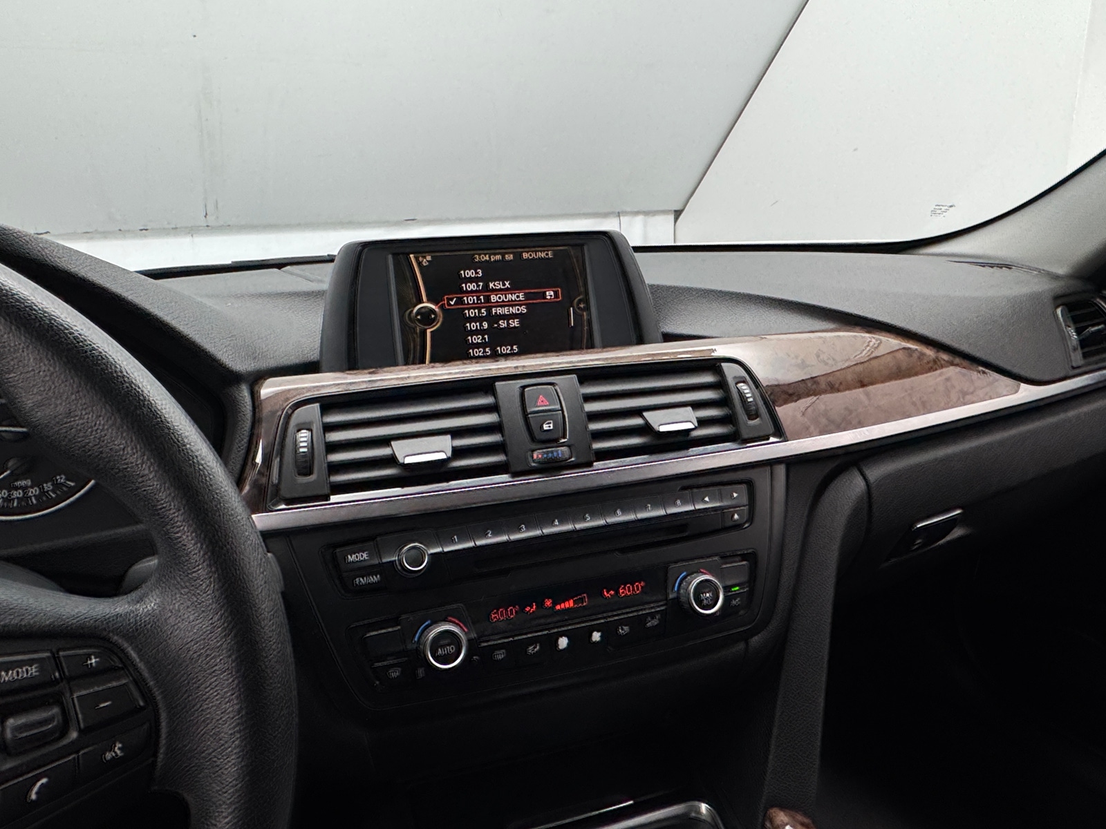 Thumbnail: 2014 BMW 3 Series - 3