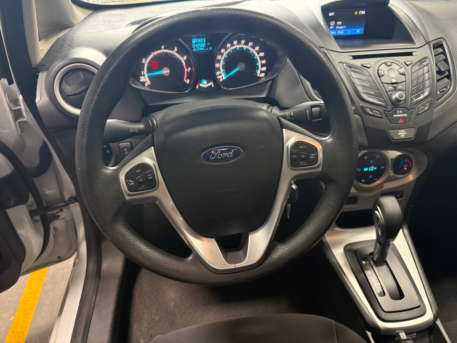 Thumbnail: 2019 Ford Fiesta - 5