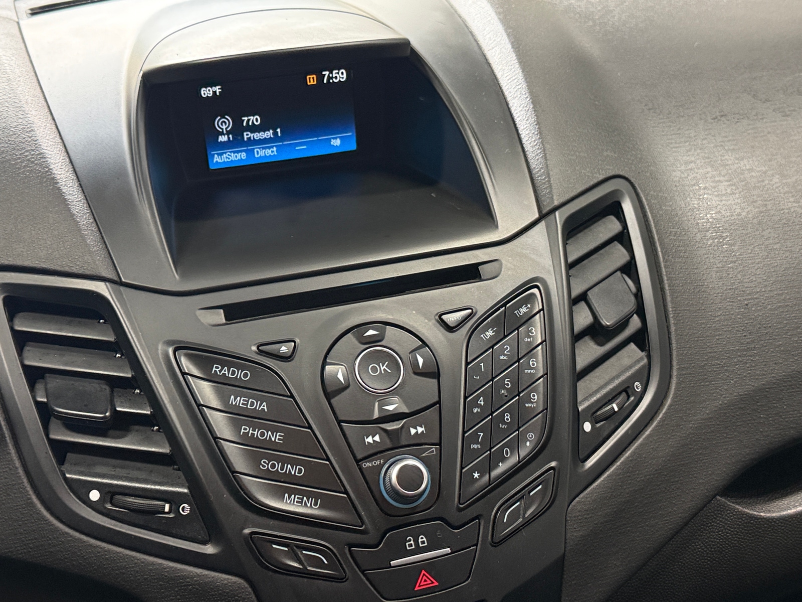 Thumbnail: 2019 Ford Fiesta - 4