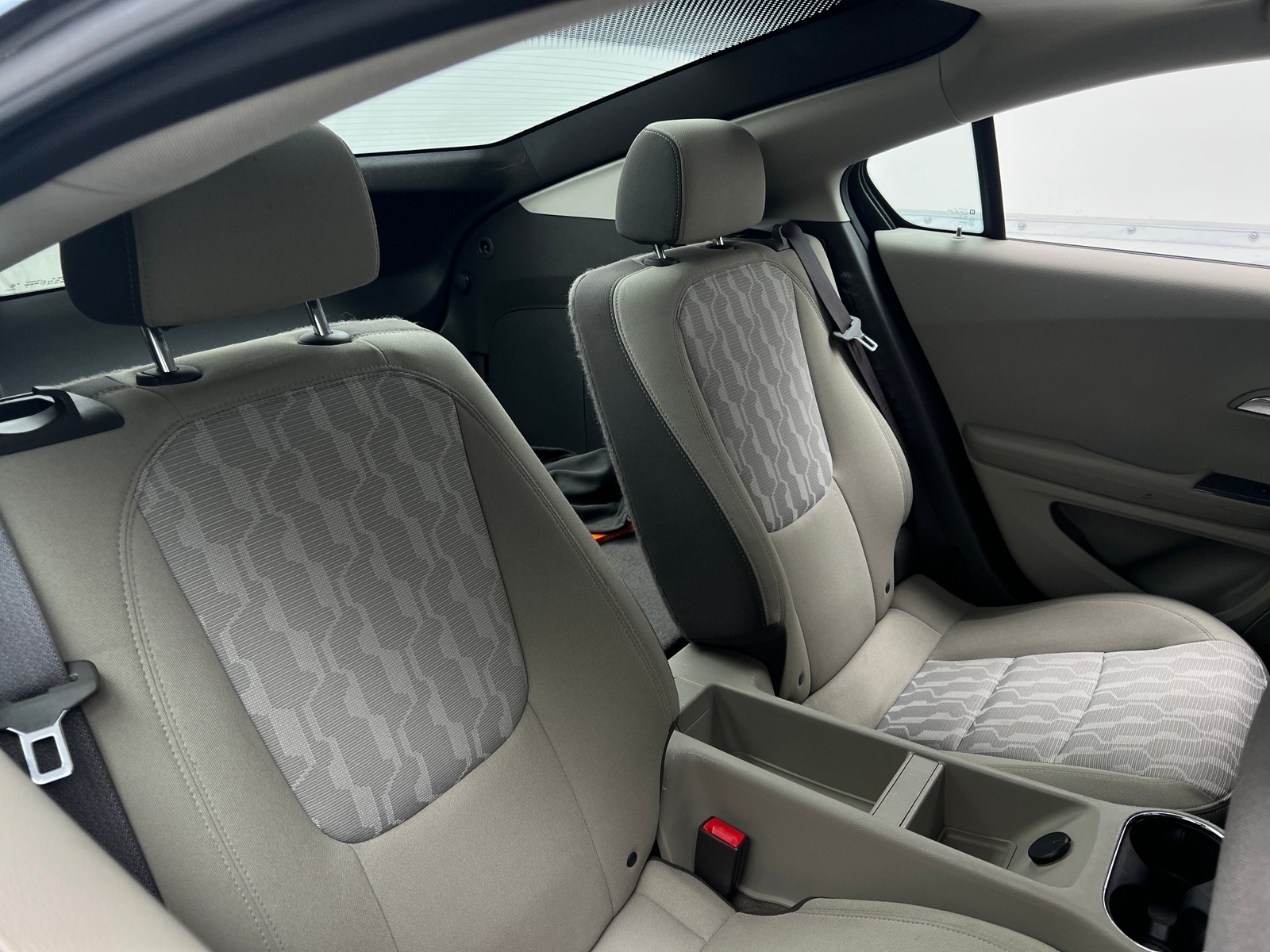 Thumbnail: 2014 Chevrolet Volt - 6