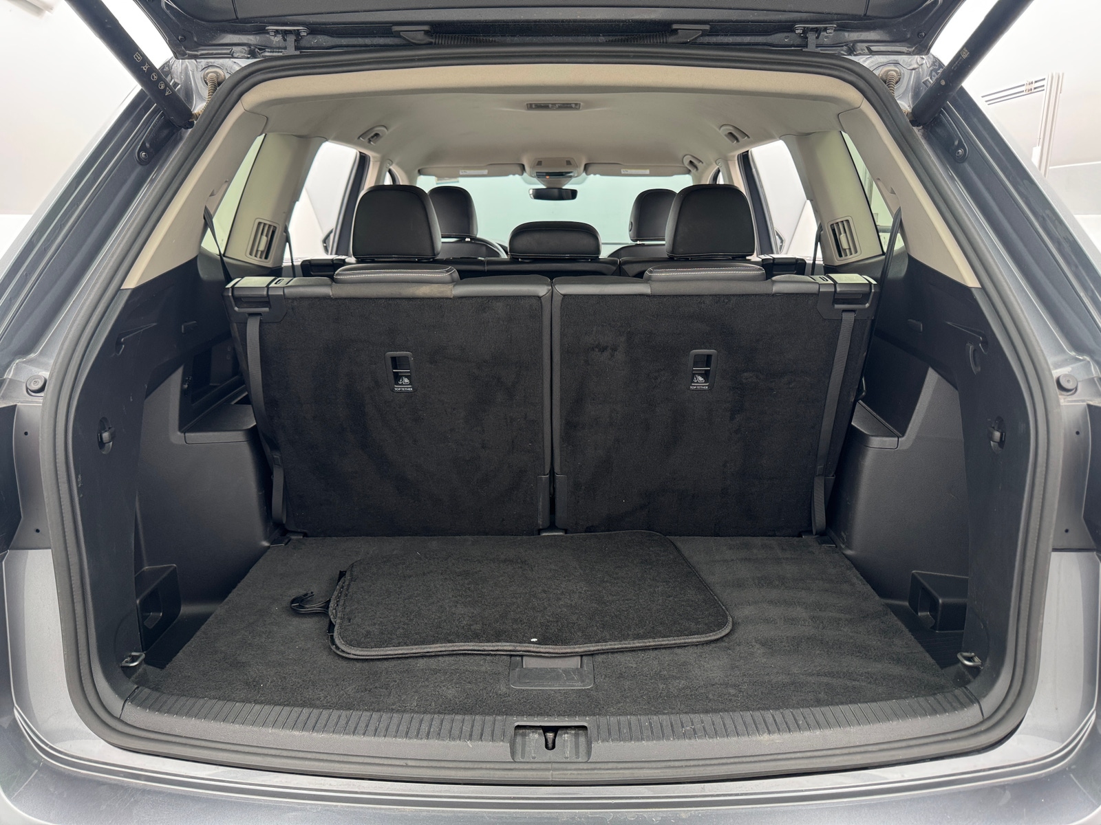 Thumbnail: 2025 Volkswagen Atlas - 6