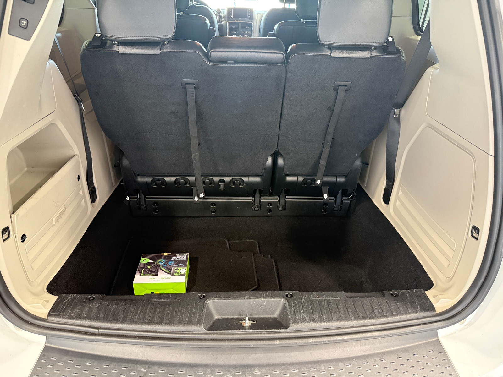 Thumbnail: 2018 Dodge Grand Caravan - 6