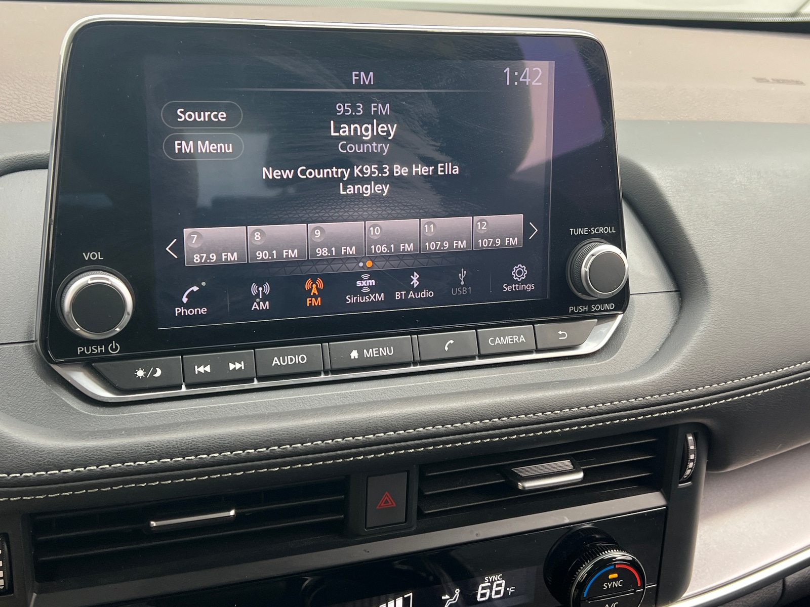 Thumbnail: 2023 Nissan Rogue - 4