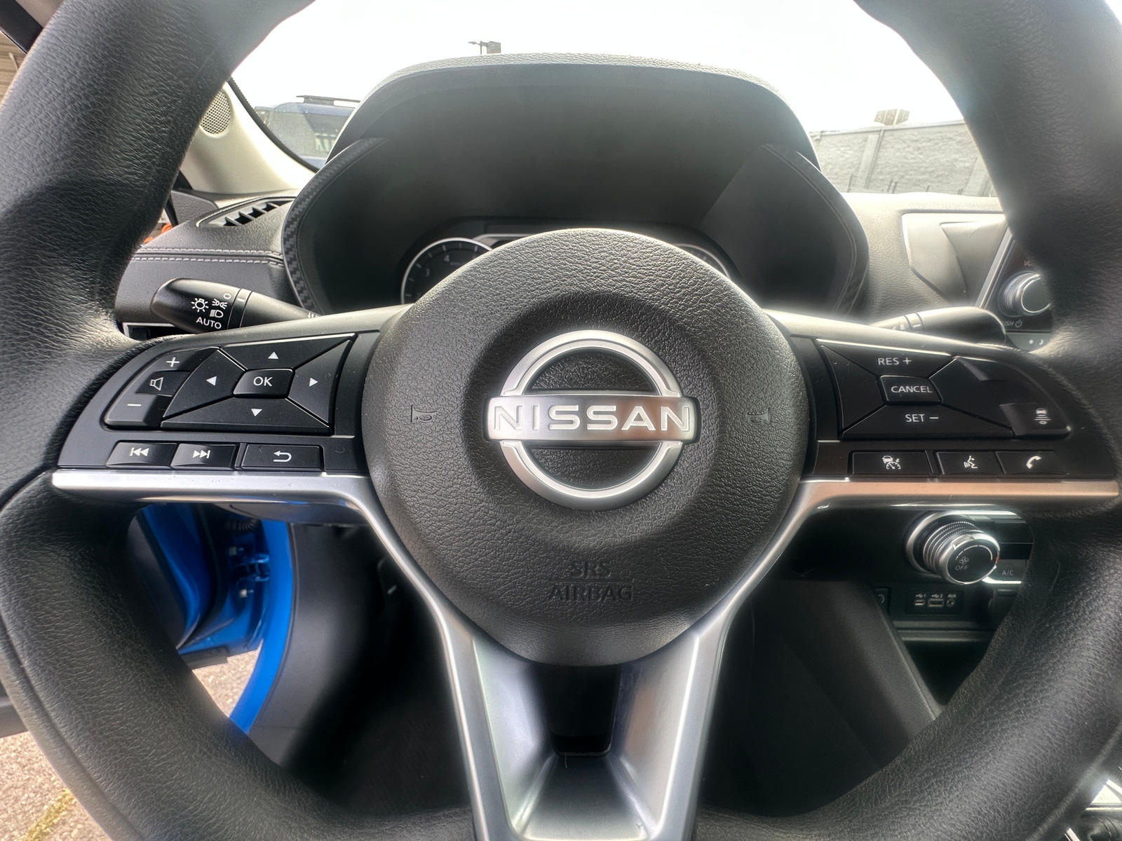 Thumbnail: 2025 Nissan Sentra - 4