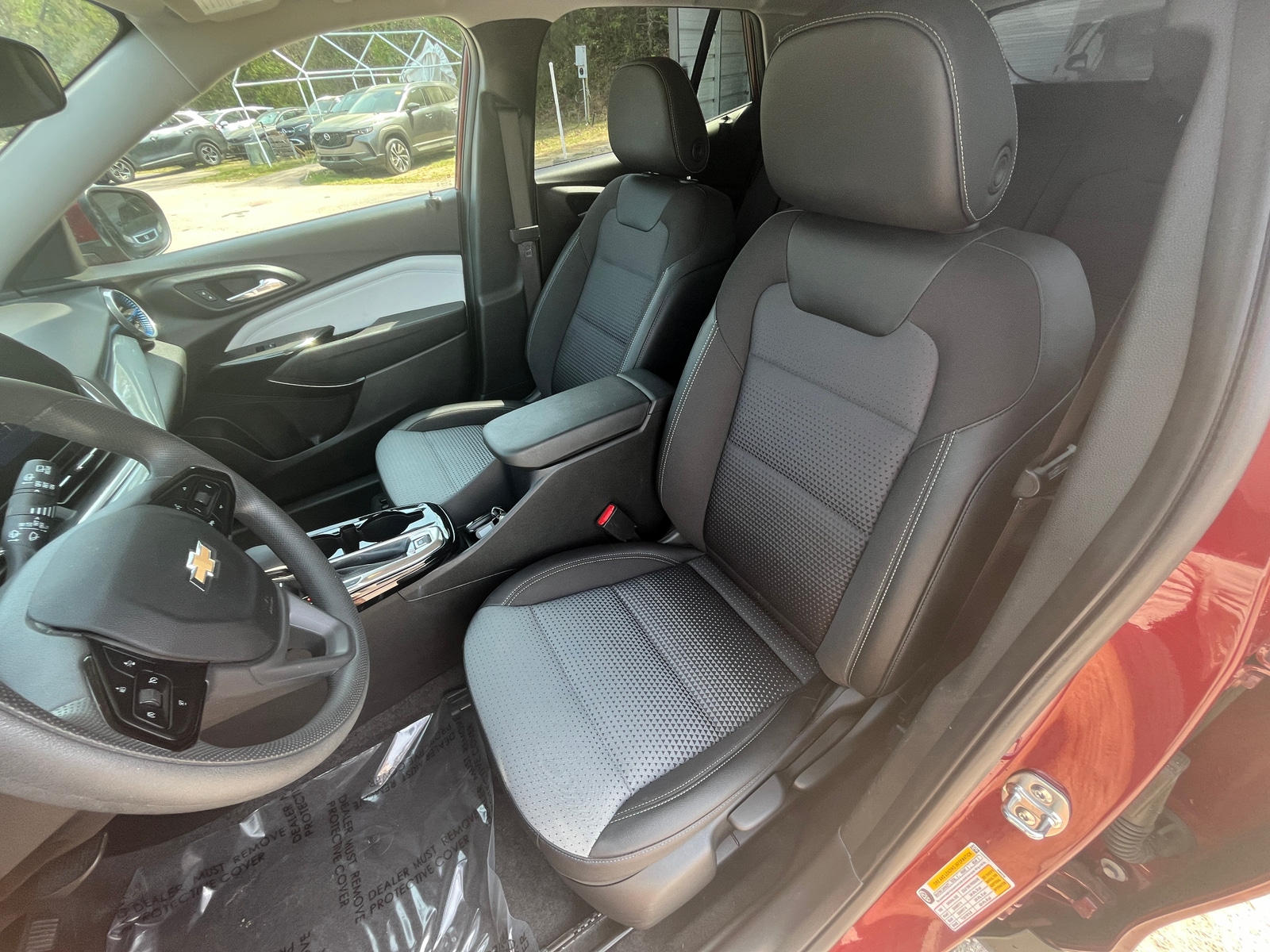 Thumbnail: 2025 Chevrolet Trax - 2