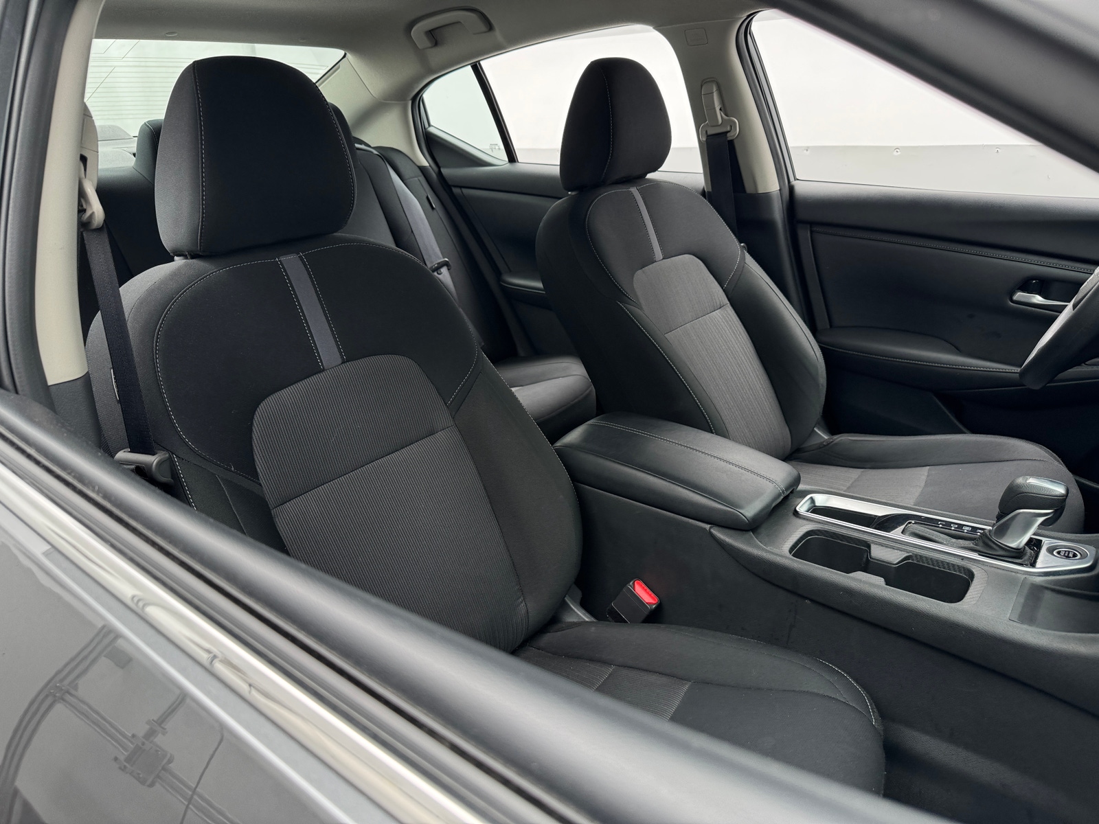 Thumbnail: 2025 Nissan Sentra - 2