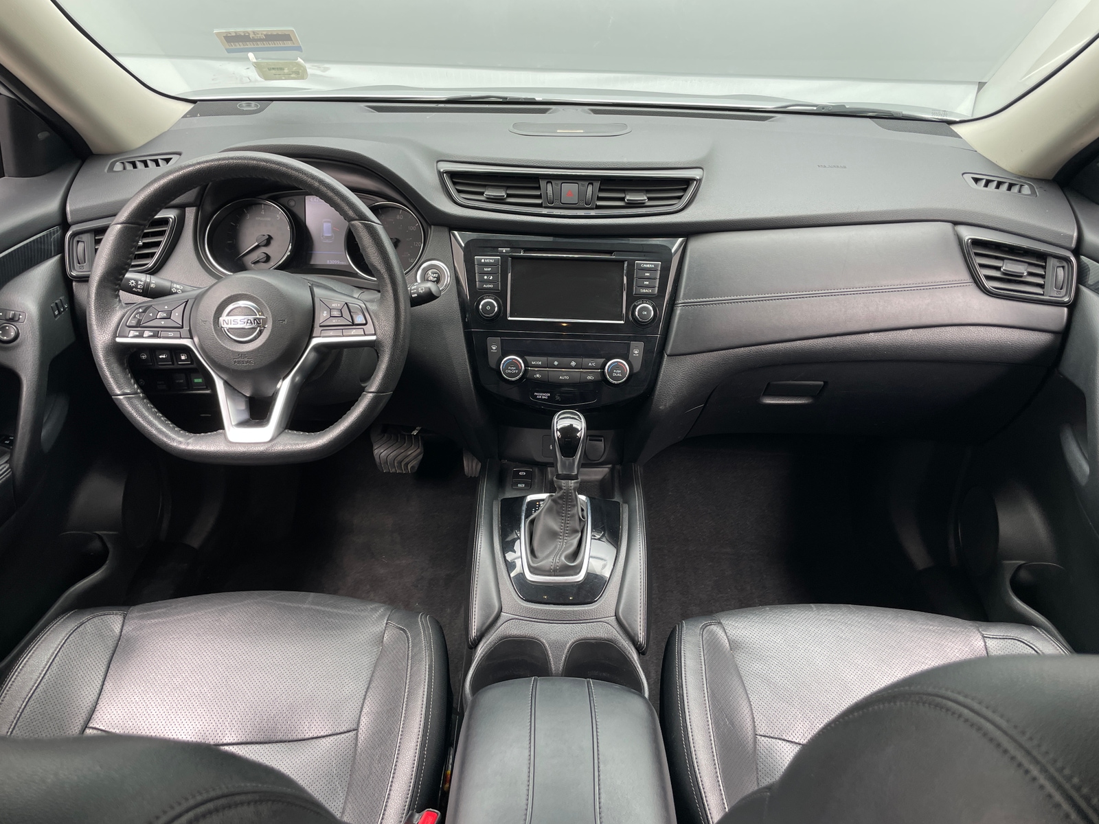 Thumbnail: 2019 Nissan Rogue - 2