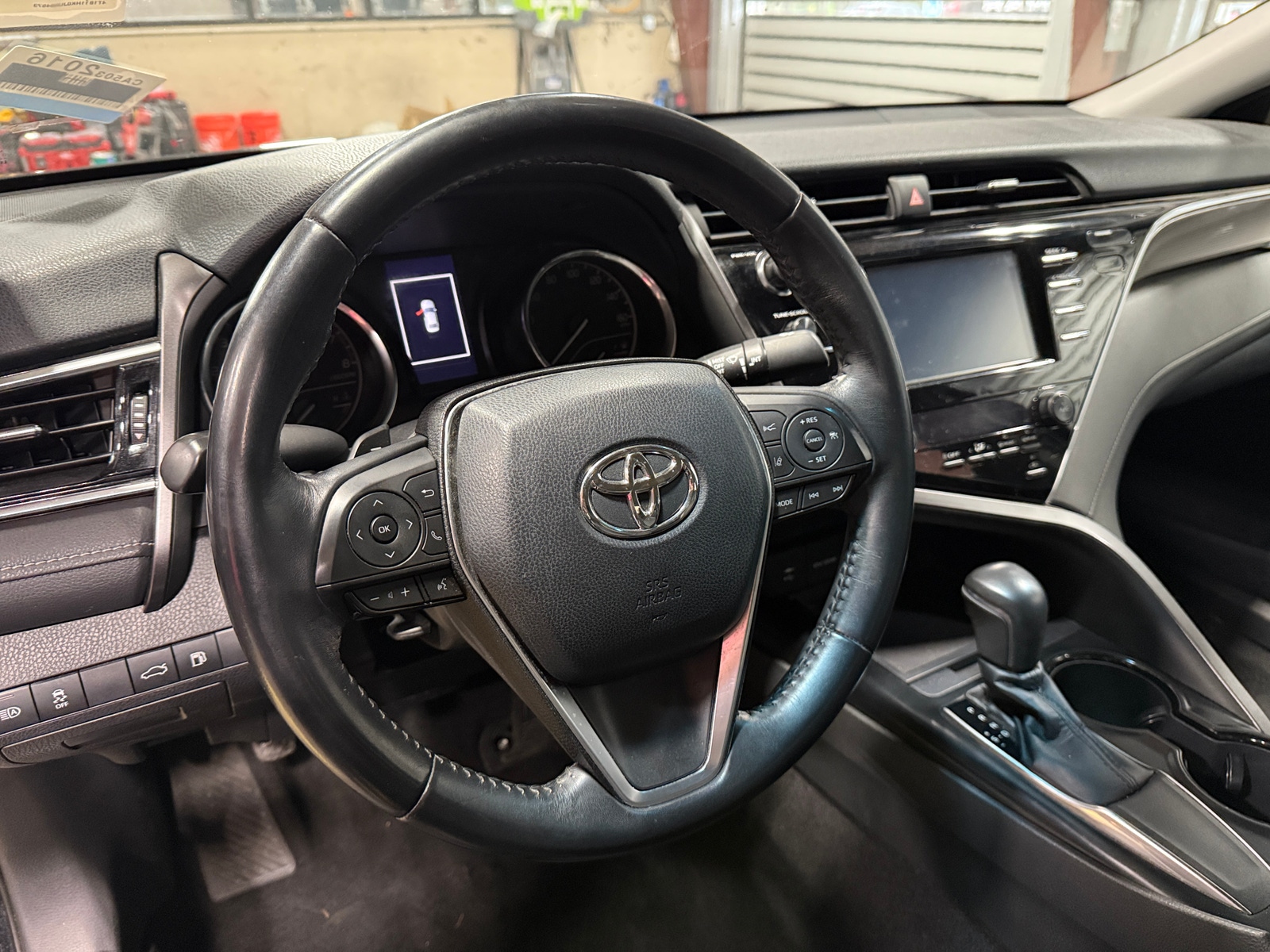 Thumbnail: 2018 Toyota Camry - 5