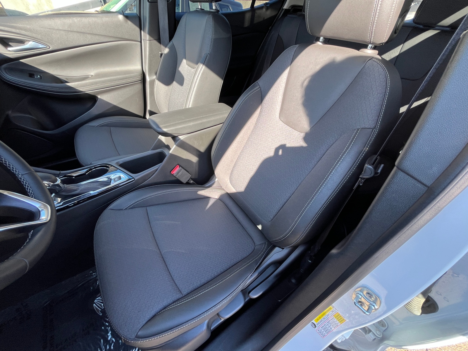 Thumbnail: 2025 Buick Encore GX - 2