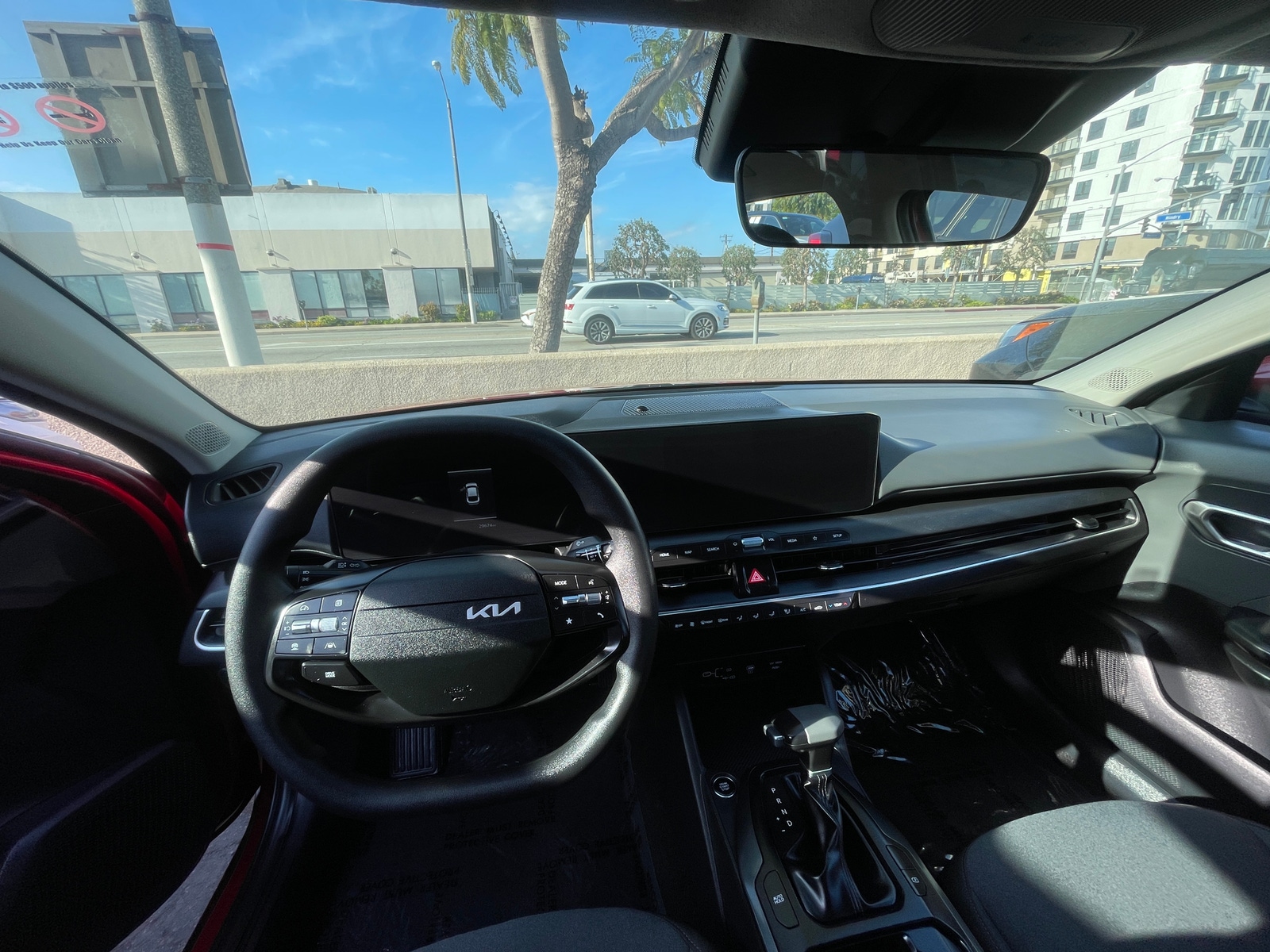 Thumbnail: 2025 Kia K4 - 3