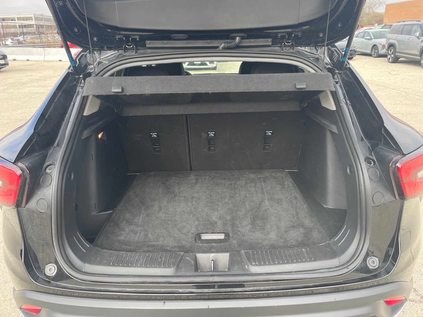 Thumbnail: 2025 Chevrolet Trax - 6