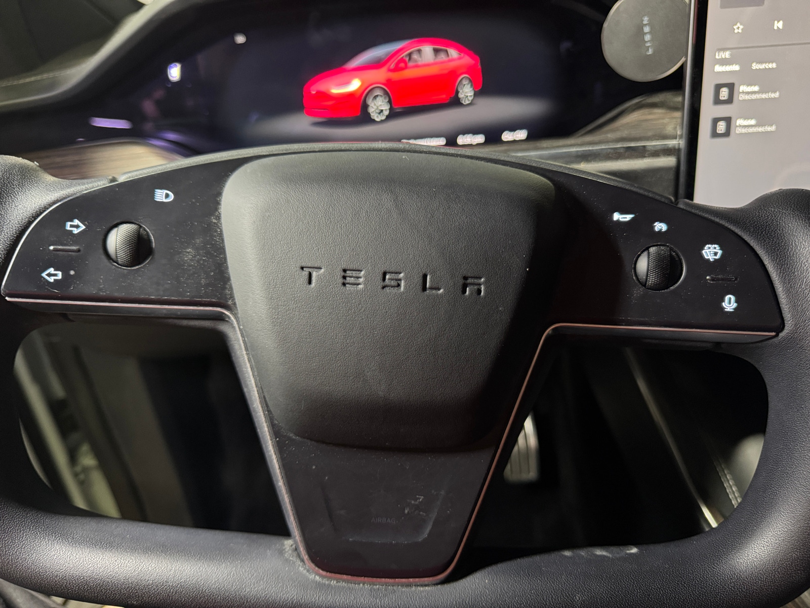 Thumbnail: 2023 Tesla Model X - 4