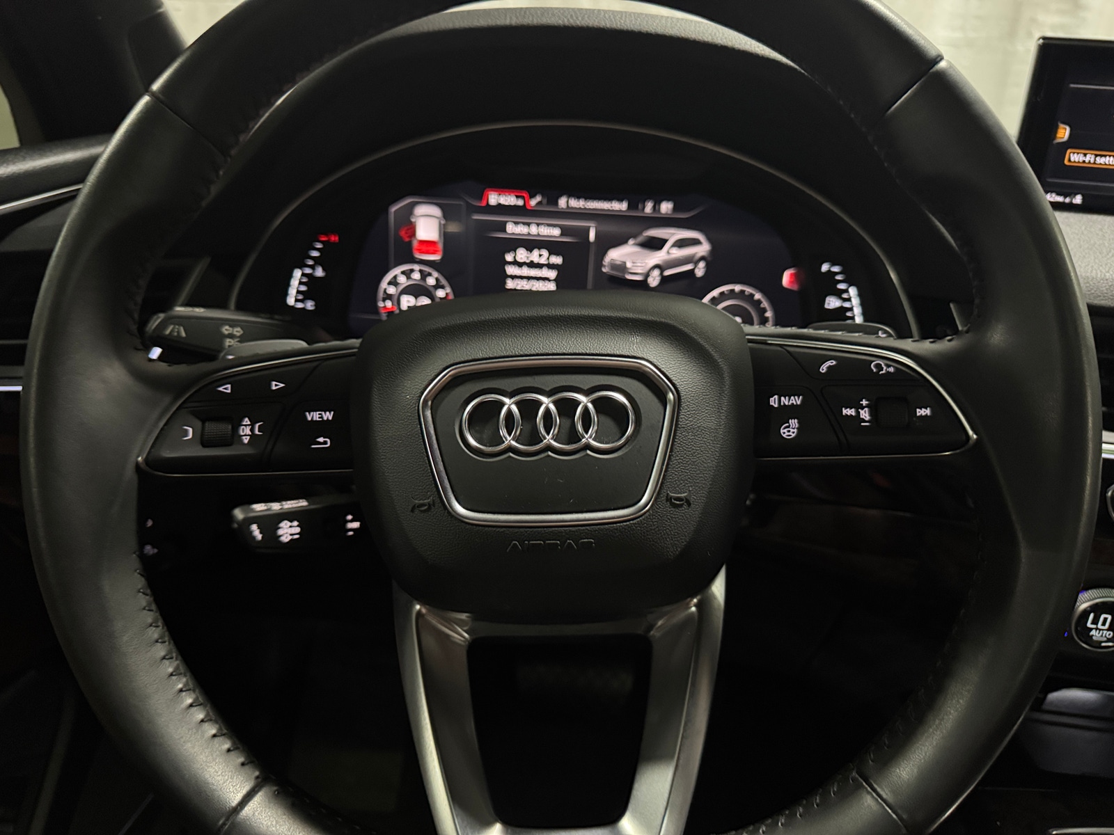 Thumbnail: 2017 Audi Q7 - 4