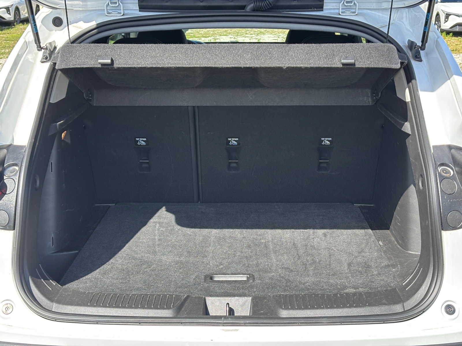 Thumbnail: 2025 Chevrolet Trax - 6