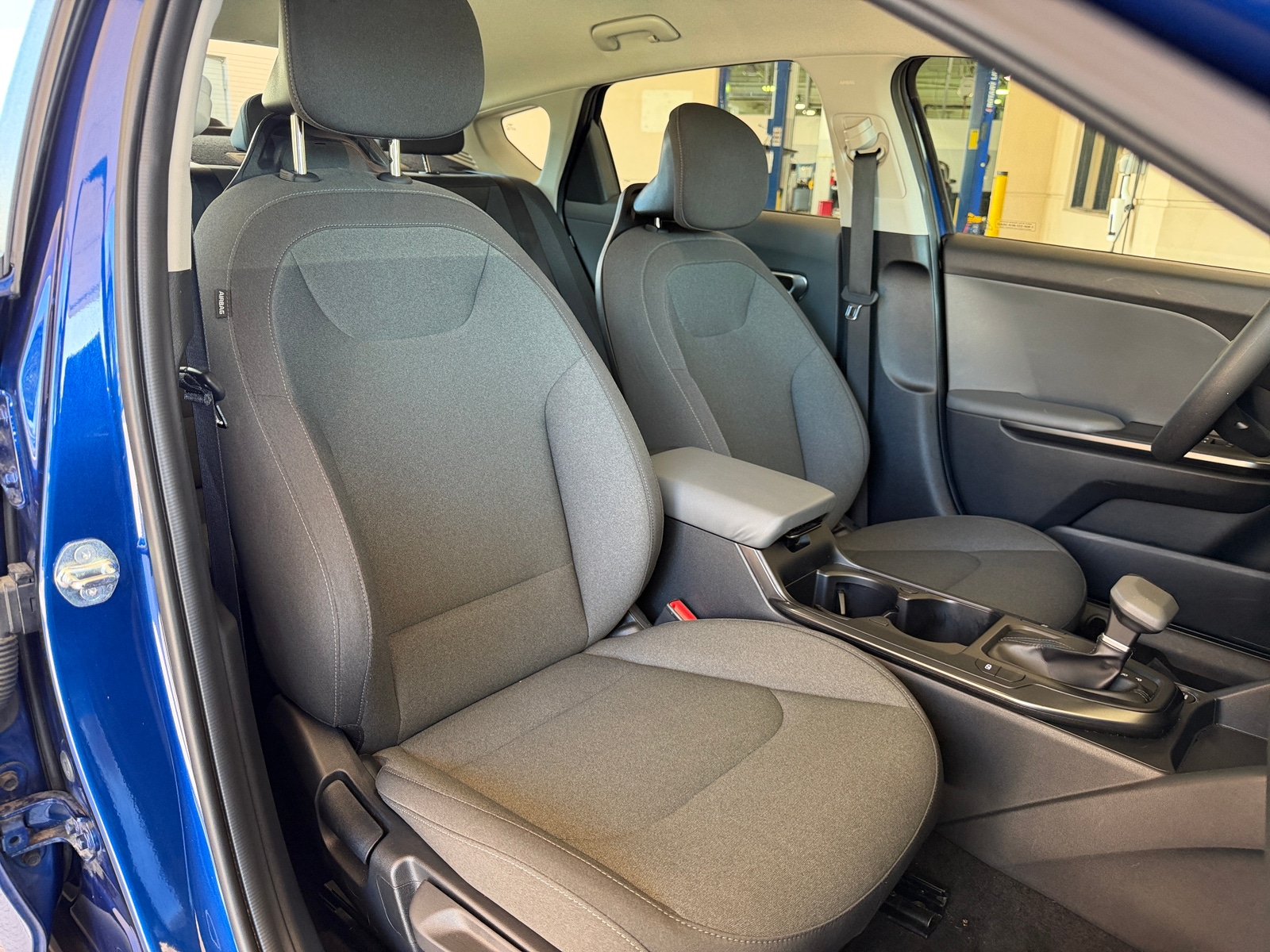 Thumbnail: 2025 Kia K4 - 2